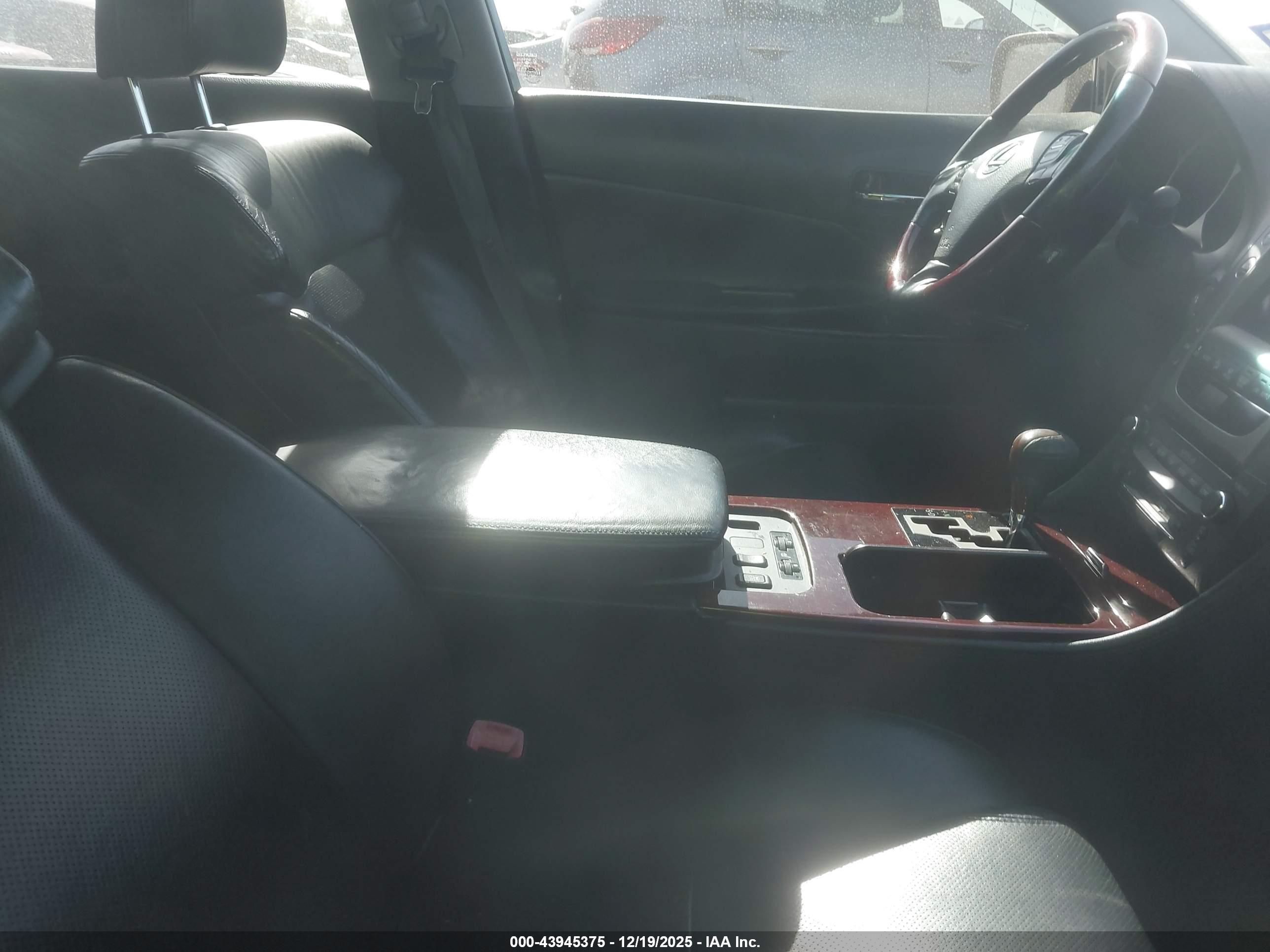 LEXUS GS image 5