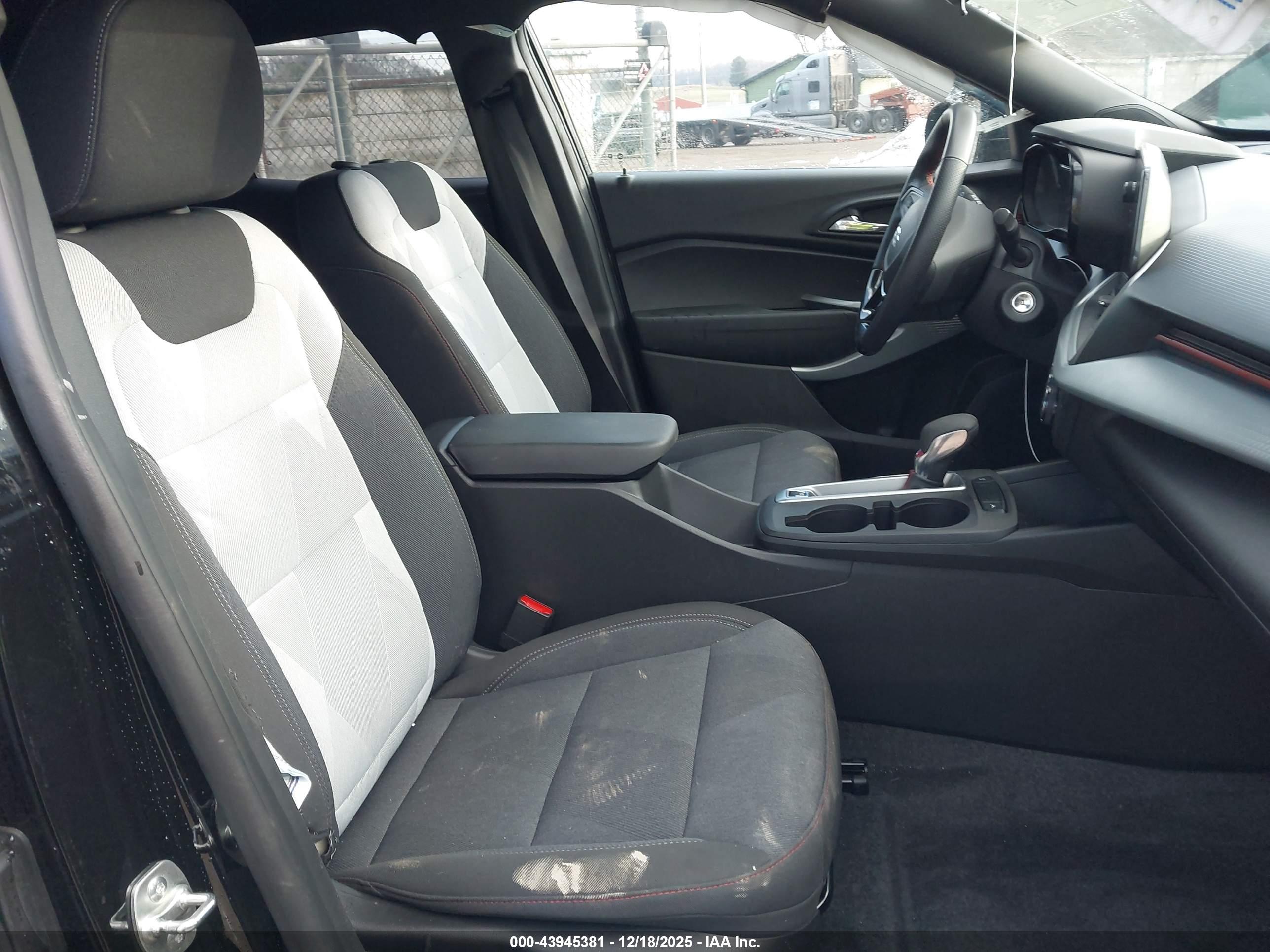 CHEVROLET TRAX image 5