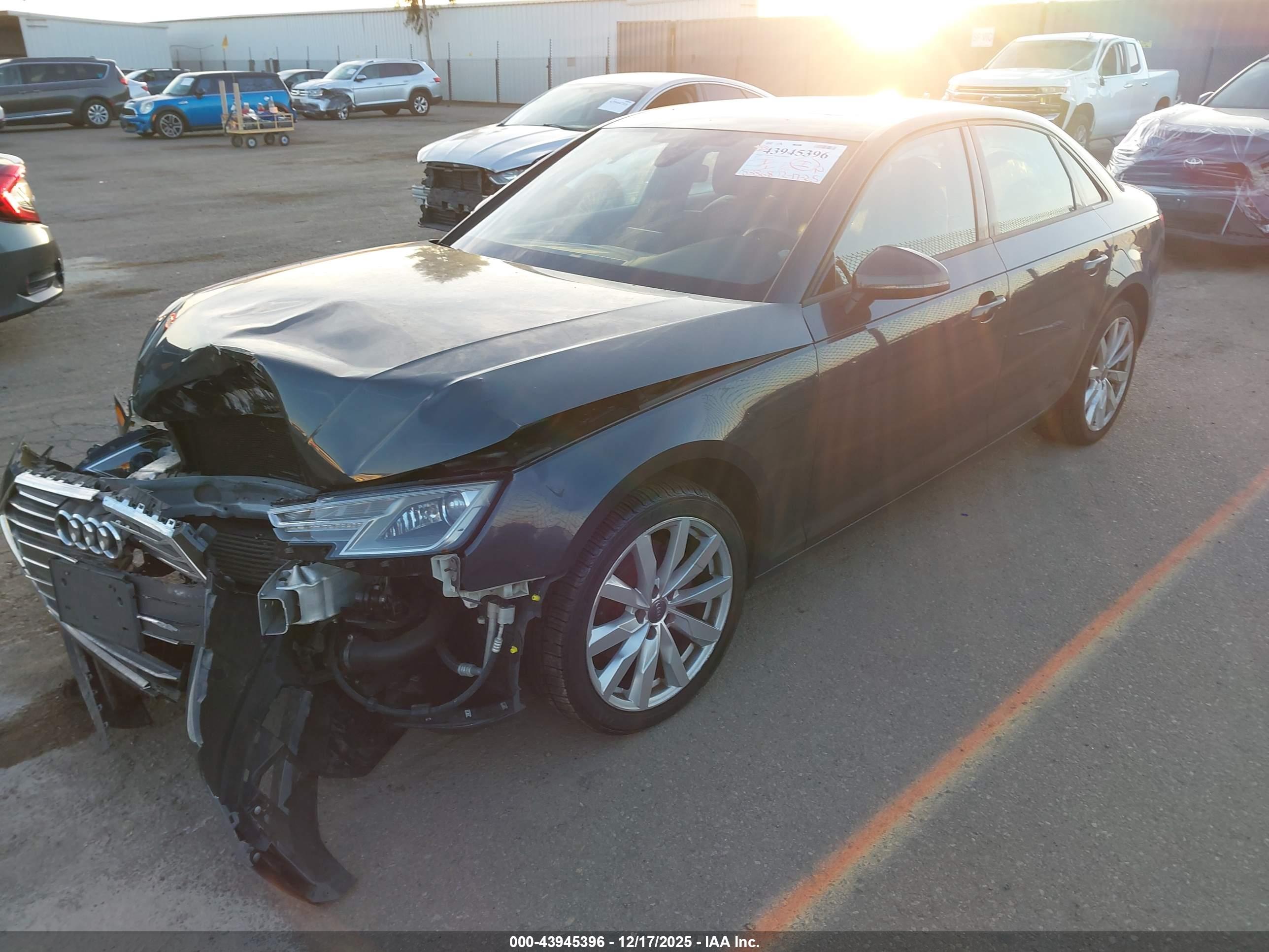 AUDI A4 image 2
