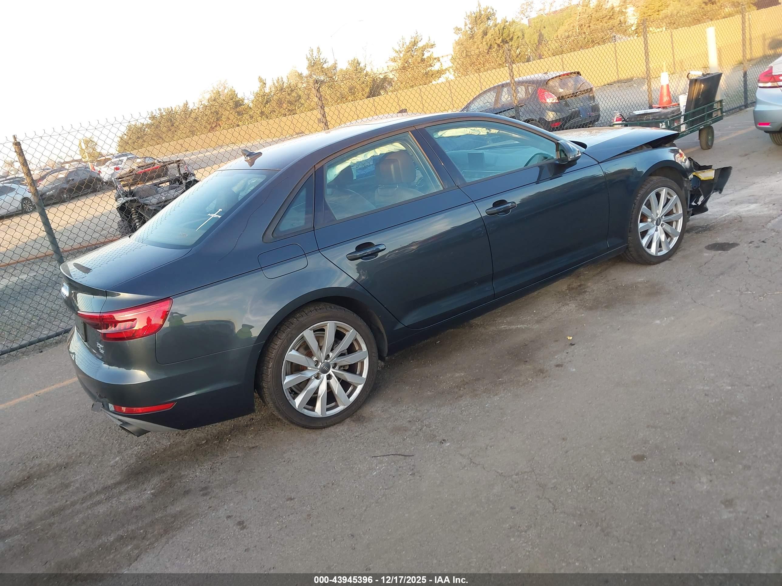 AUDI A4 image 4