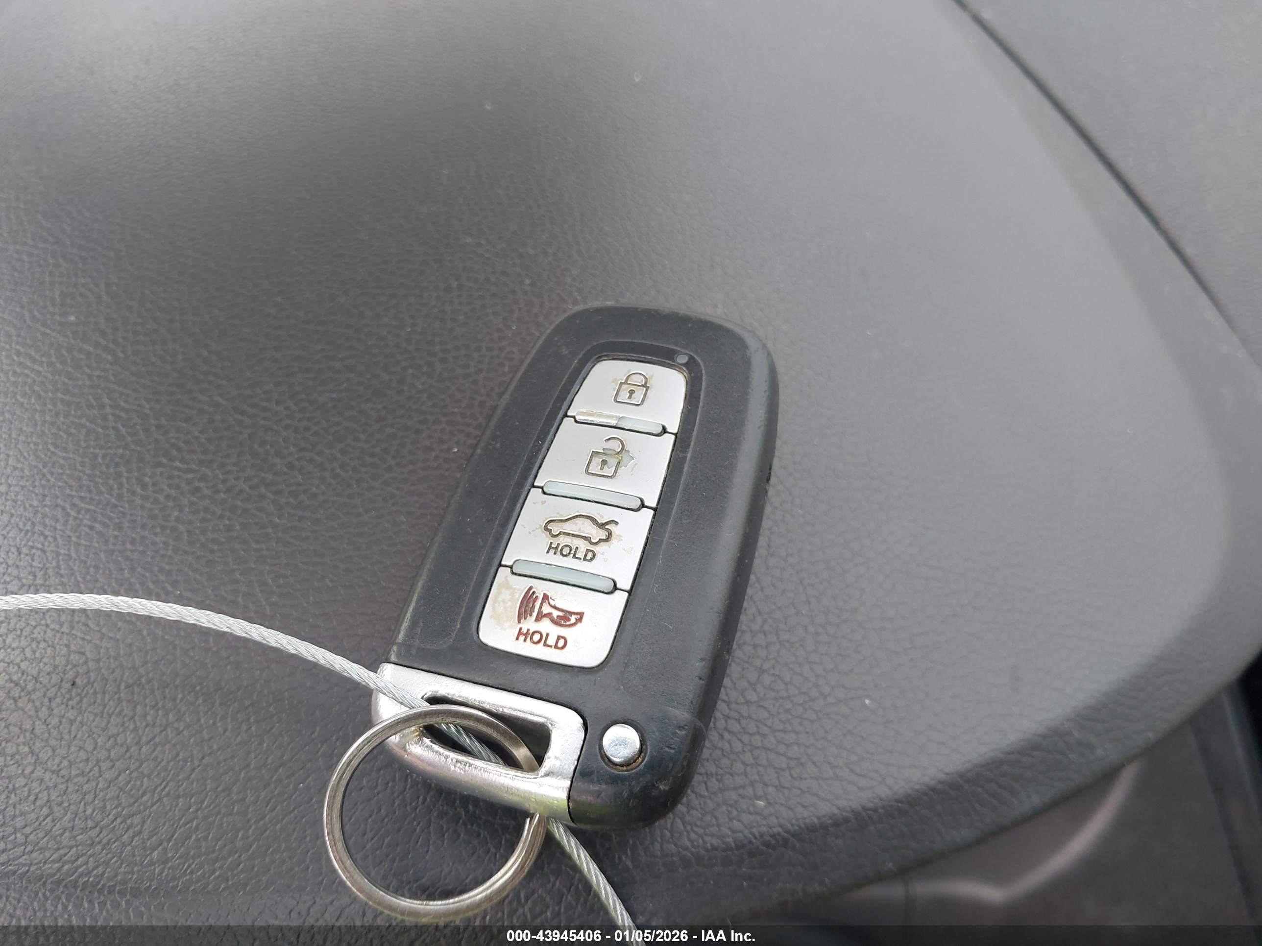 HYUNDAI SONATA image 11