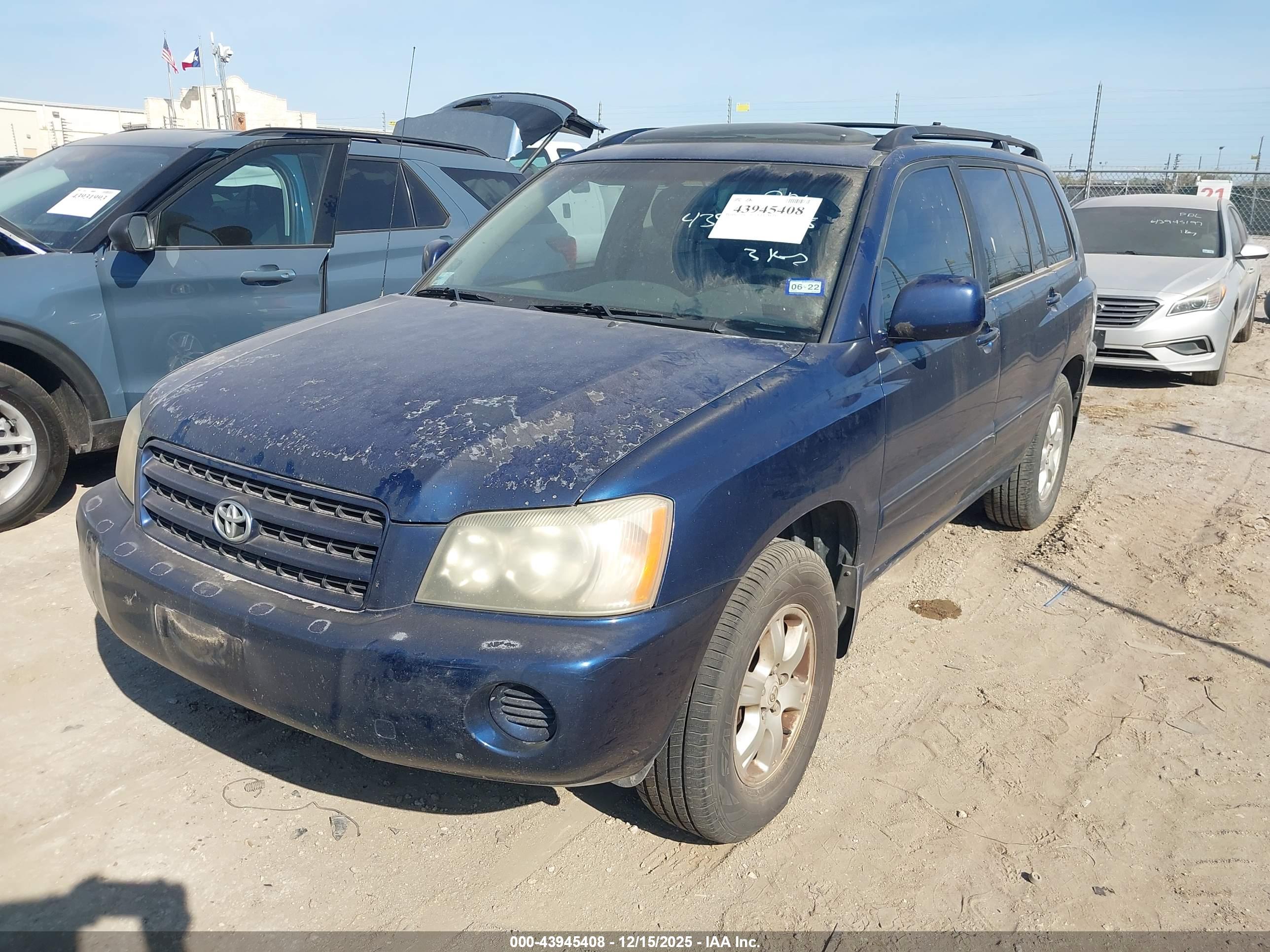 TOYOTA HIGHLANDER image 2