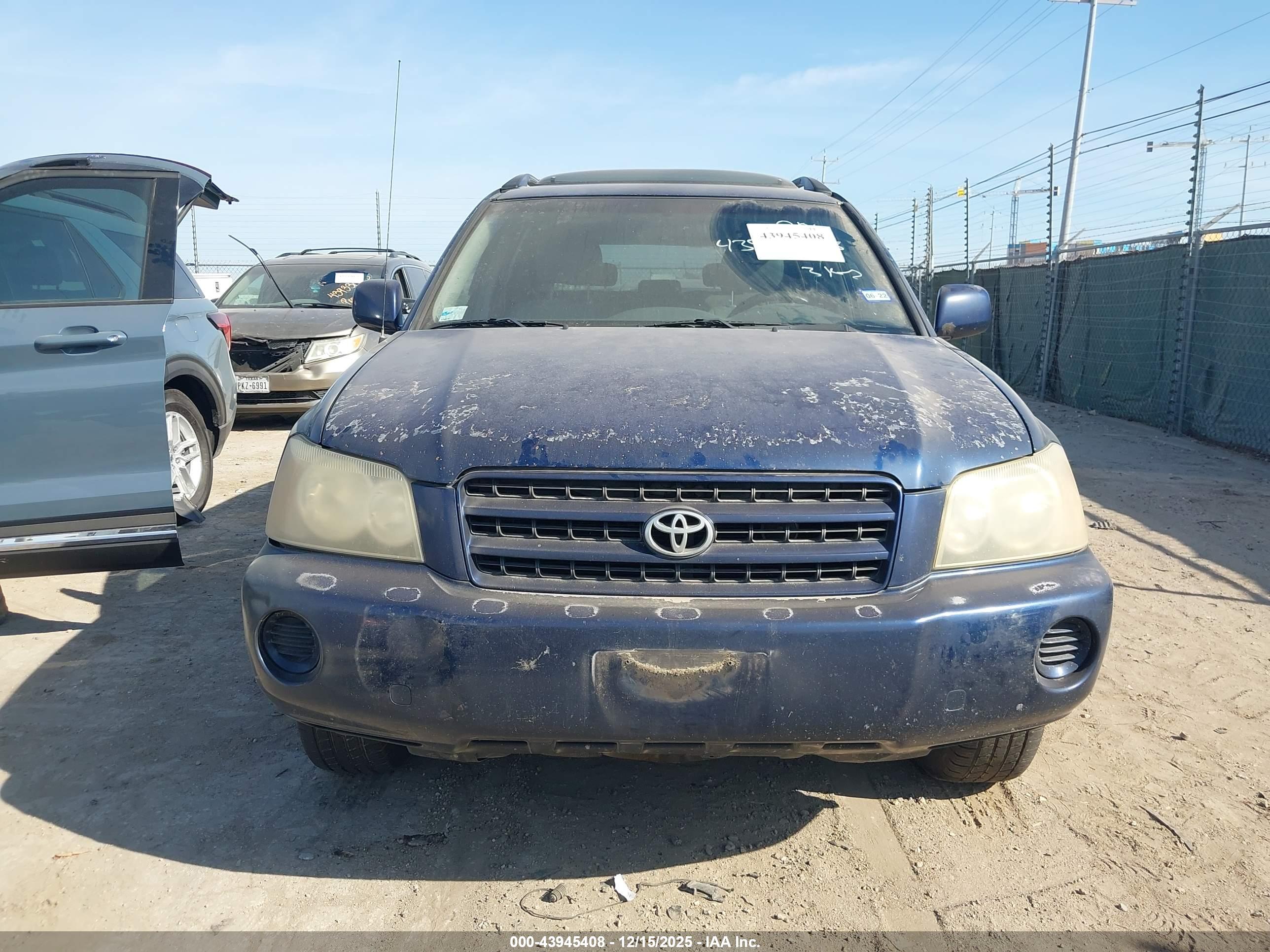 TOYOTA HIGHLANDER image 6