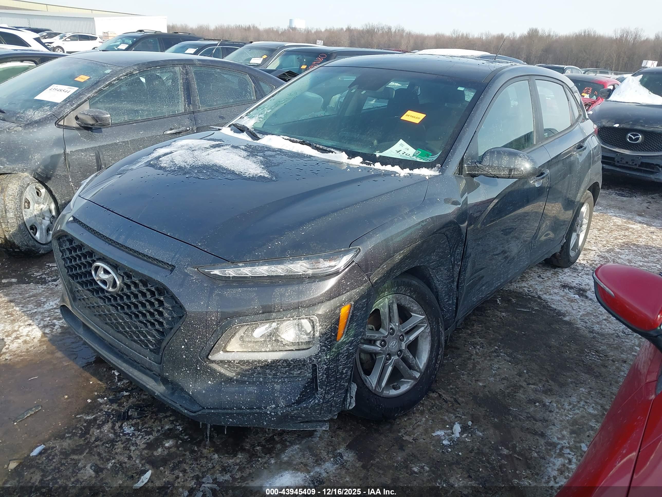 HYUNDAI KONA image 2