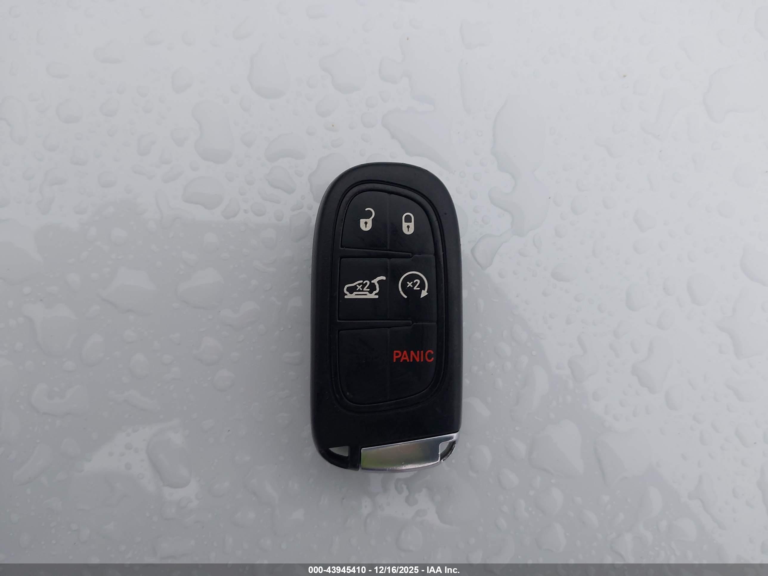 JEEP CHEROKEE image 11