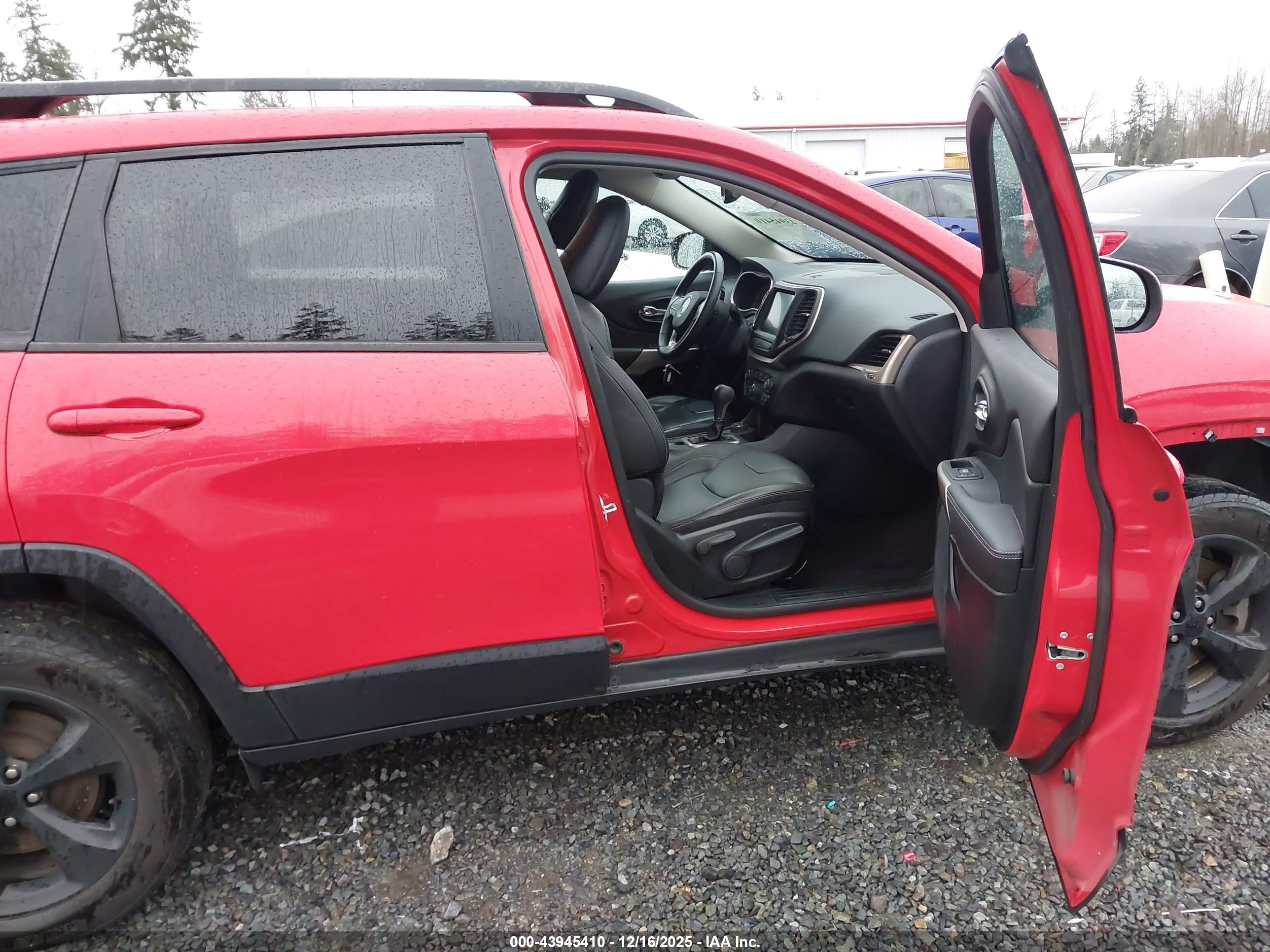 JEEP CHEROKEE image 5
