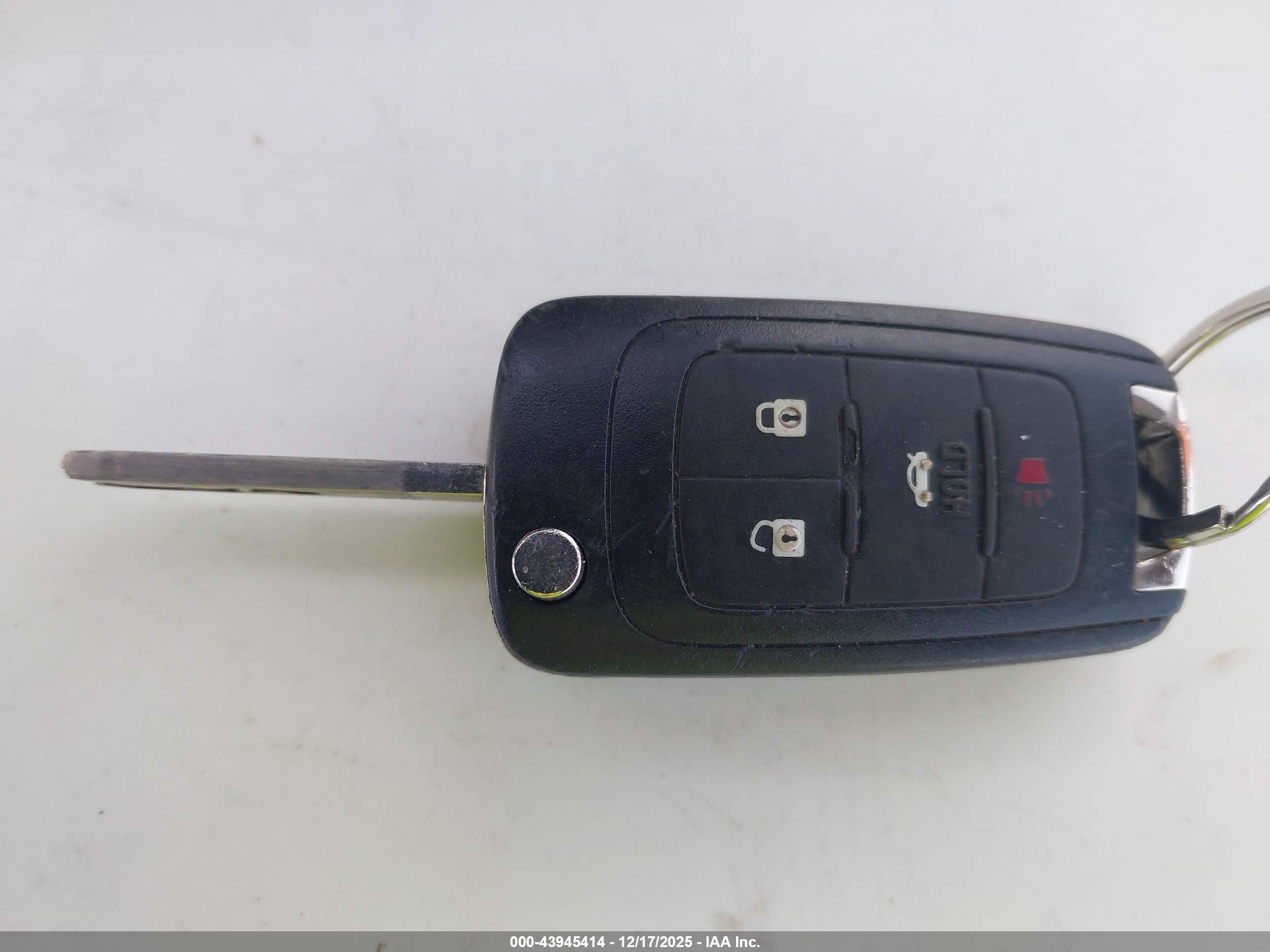 CHEVROLET EQUINOX image 11