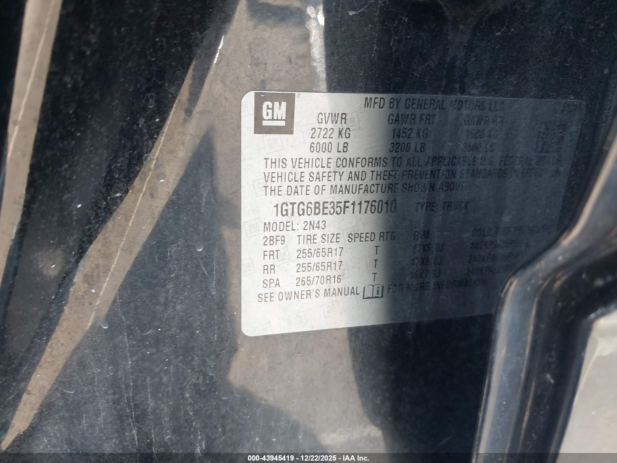 GMC CANYON image 9