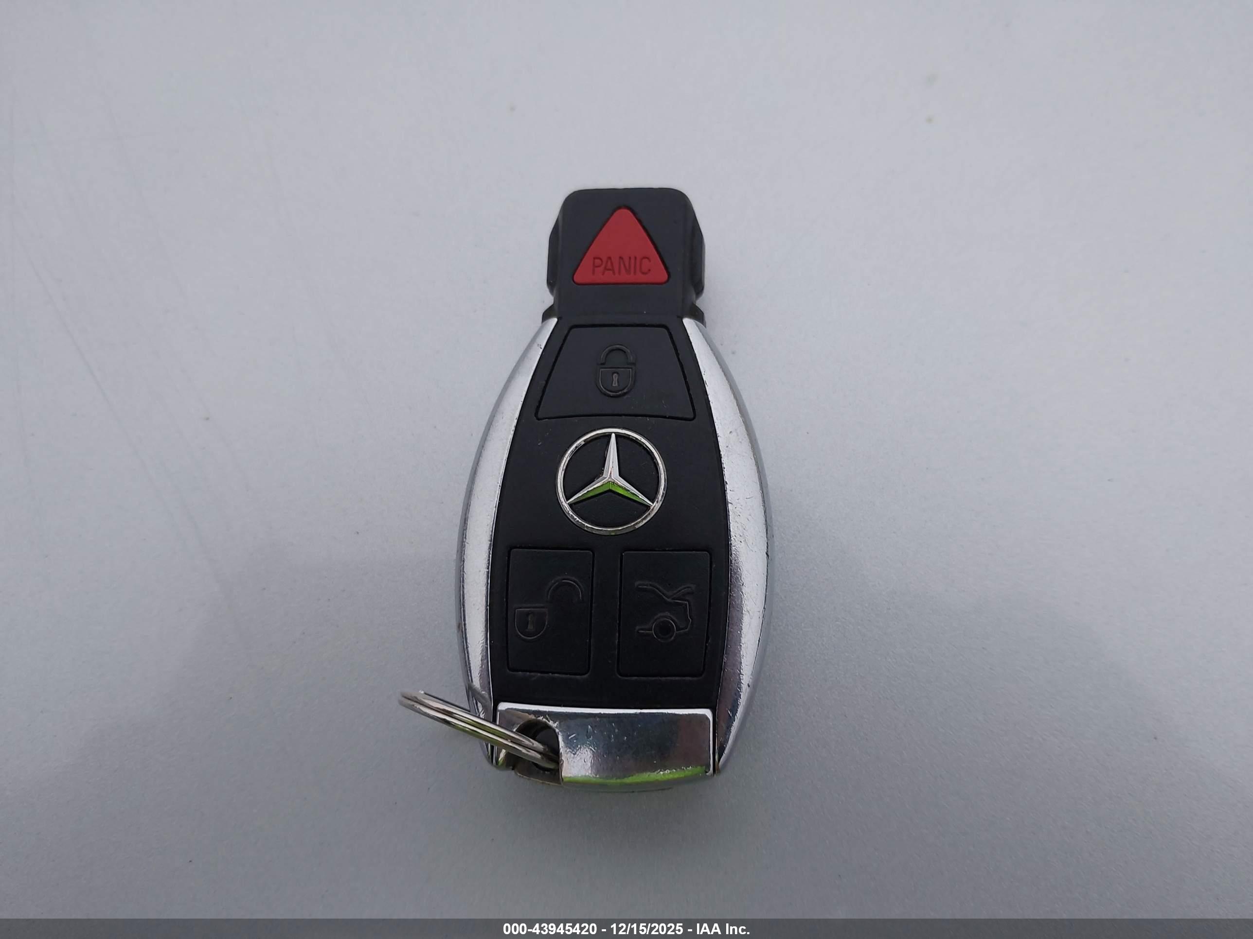 MERCEDES-BENZ C image 11