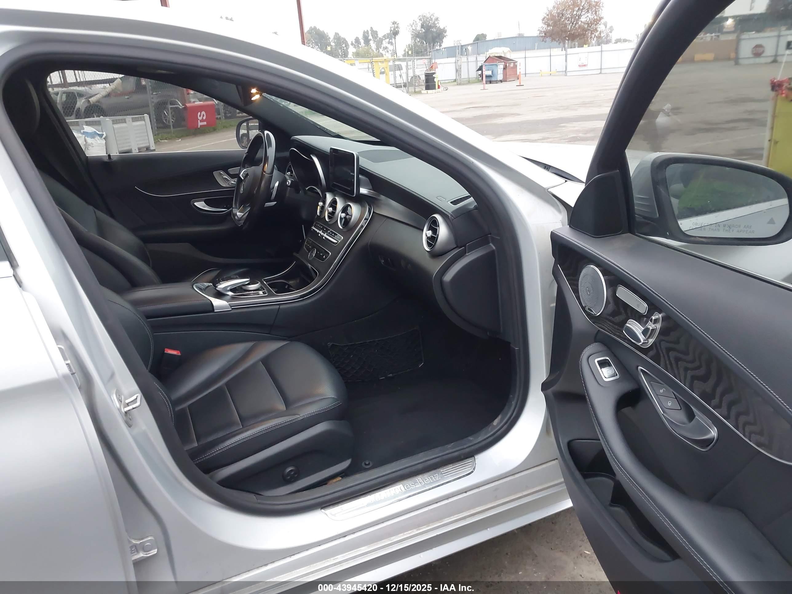 MERCEDES-BENZ C image 5