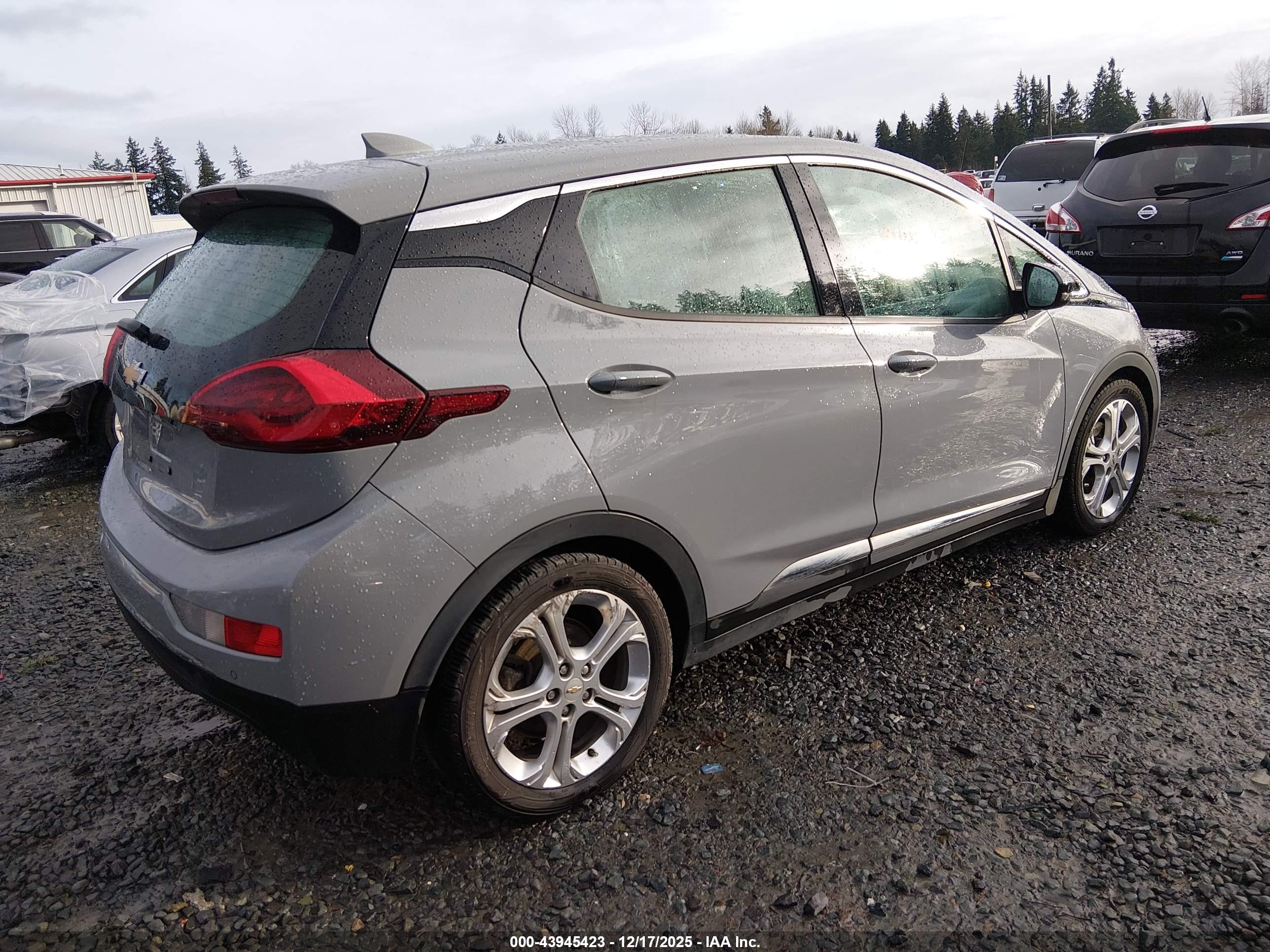 CHEVROLET BOLT image 4