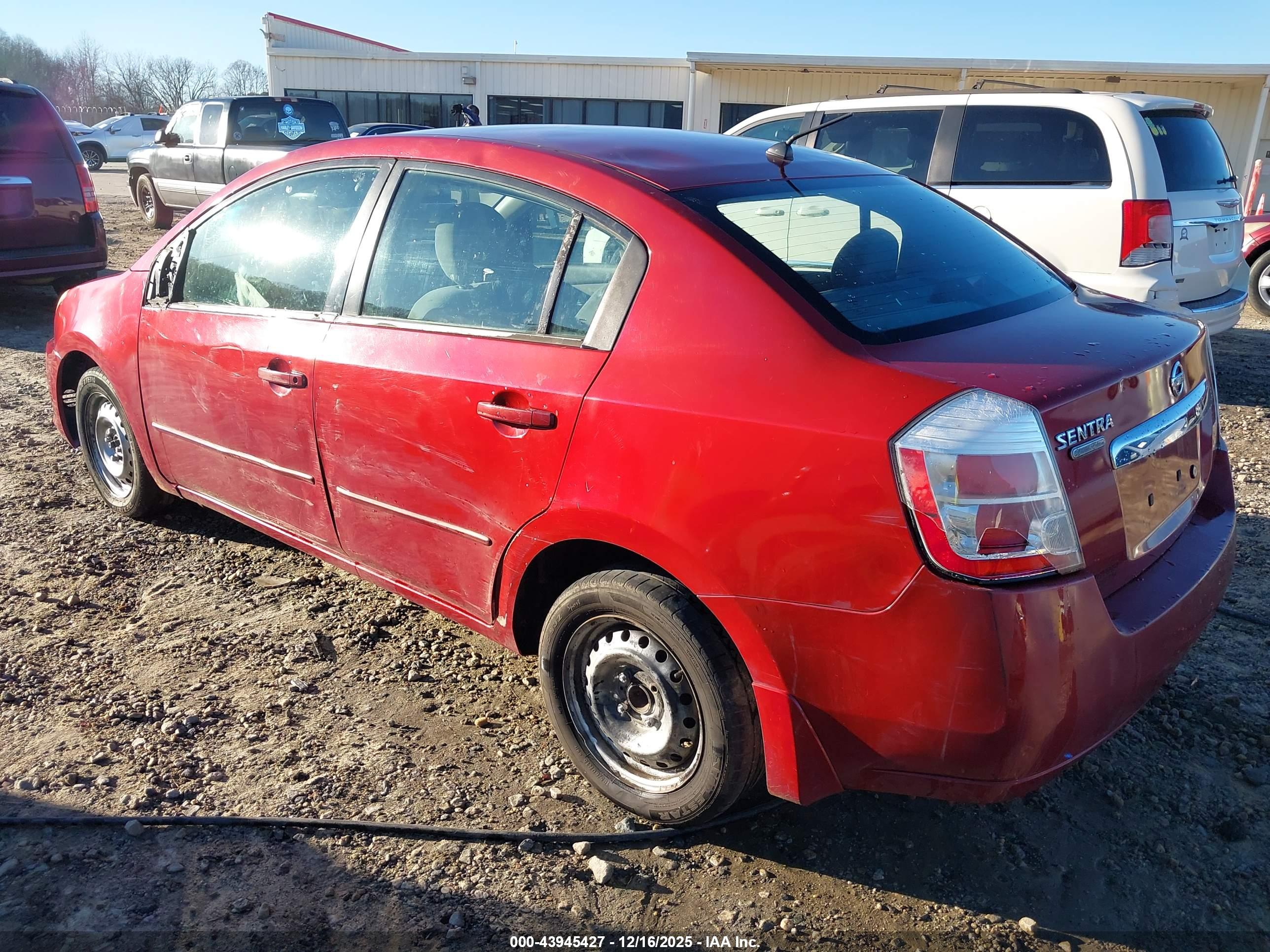 NISSAN SENTRA image 3