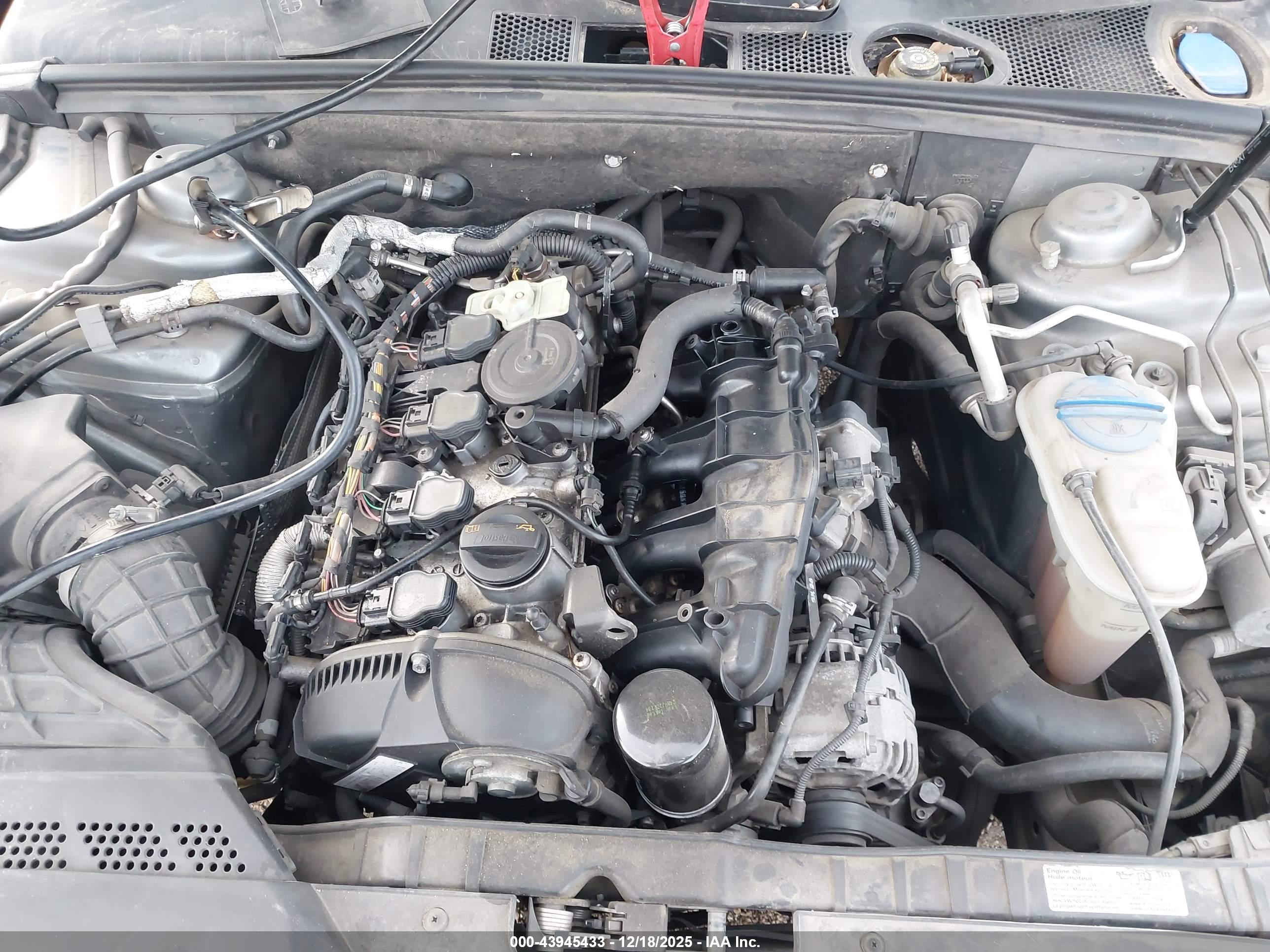 AUDI A4 image 10