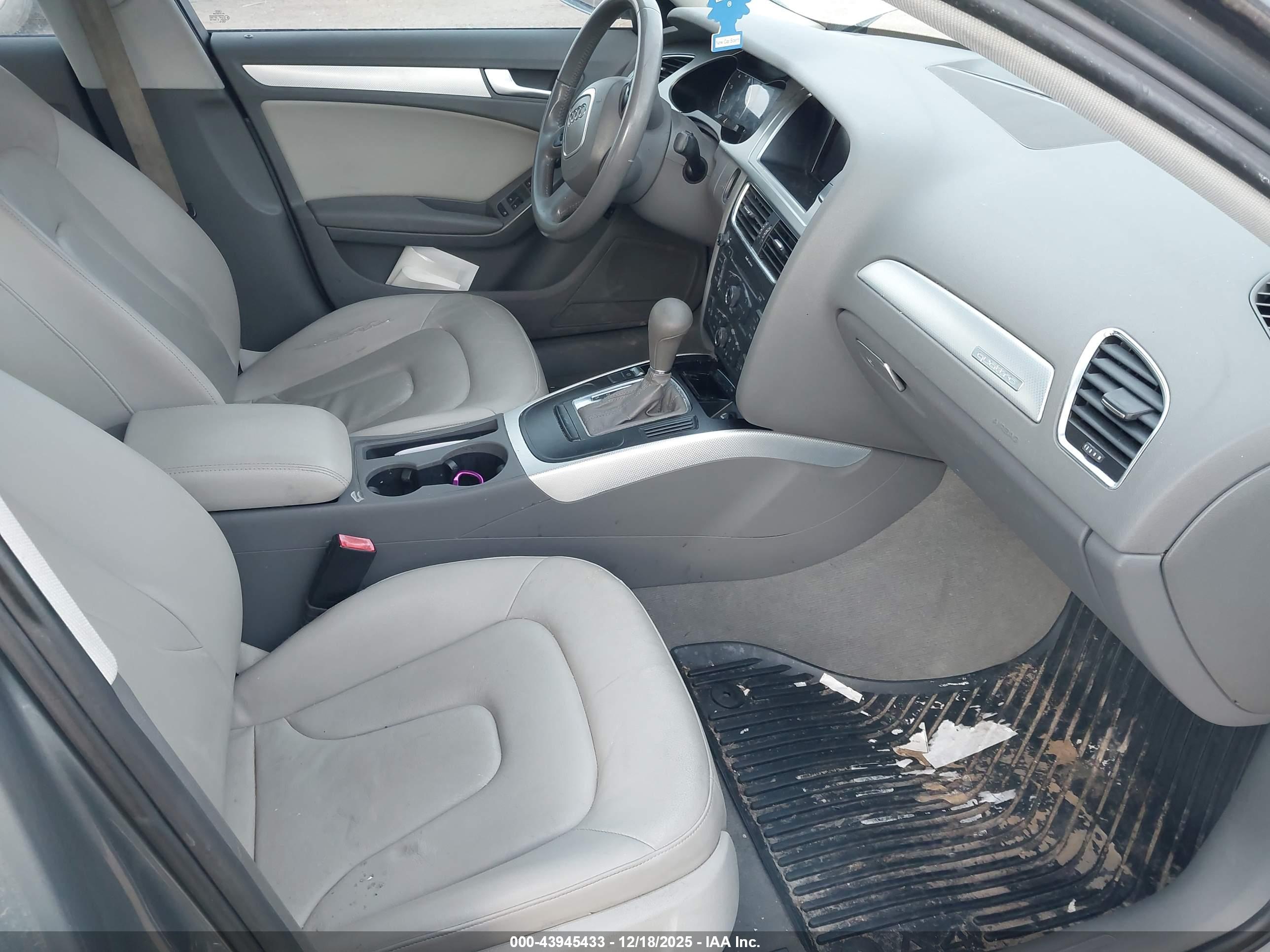 AUDI A4 image 5