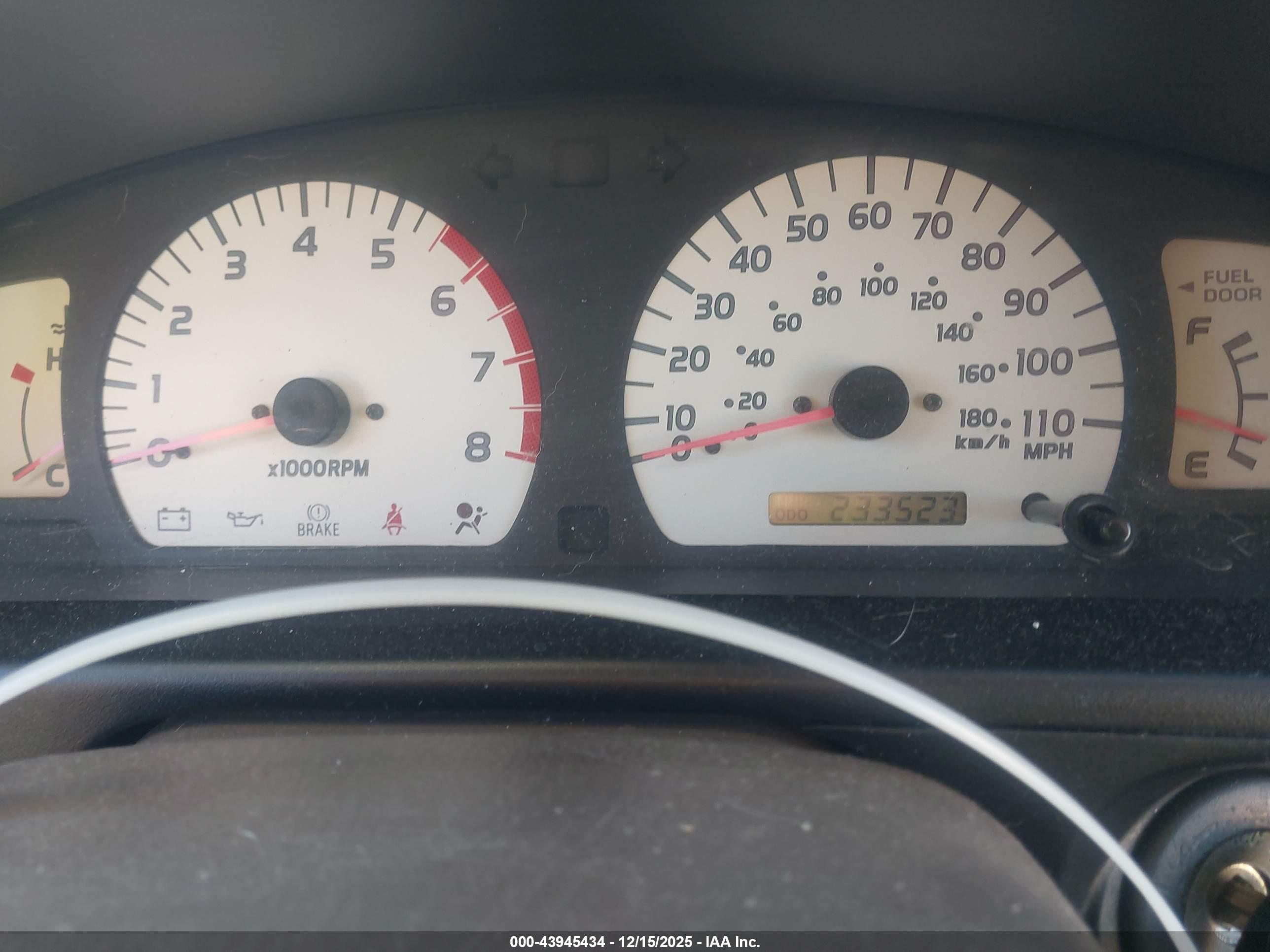 TOYOTA TACOMA image 7