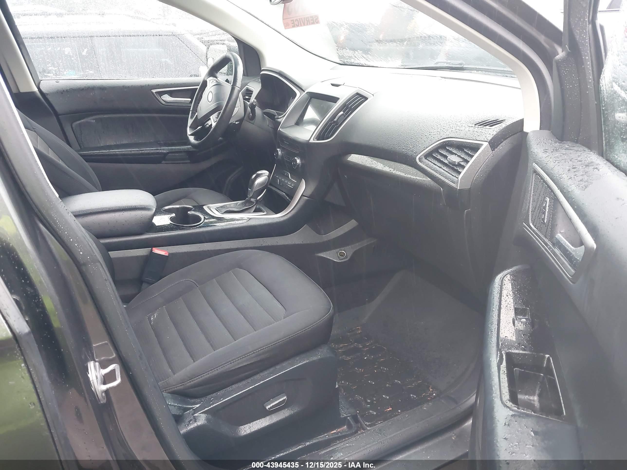 FORD EDGE image 5