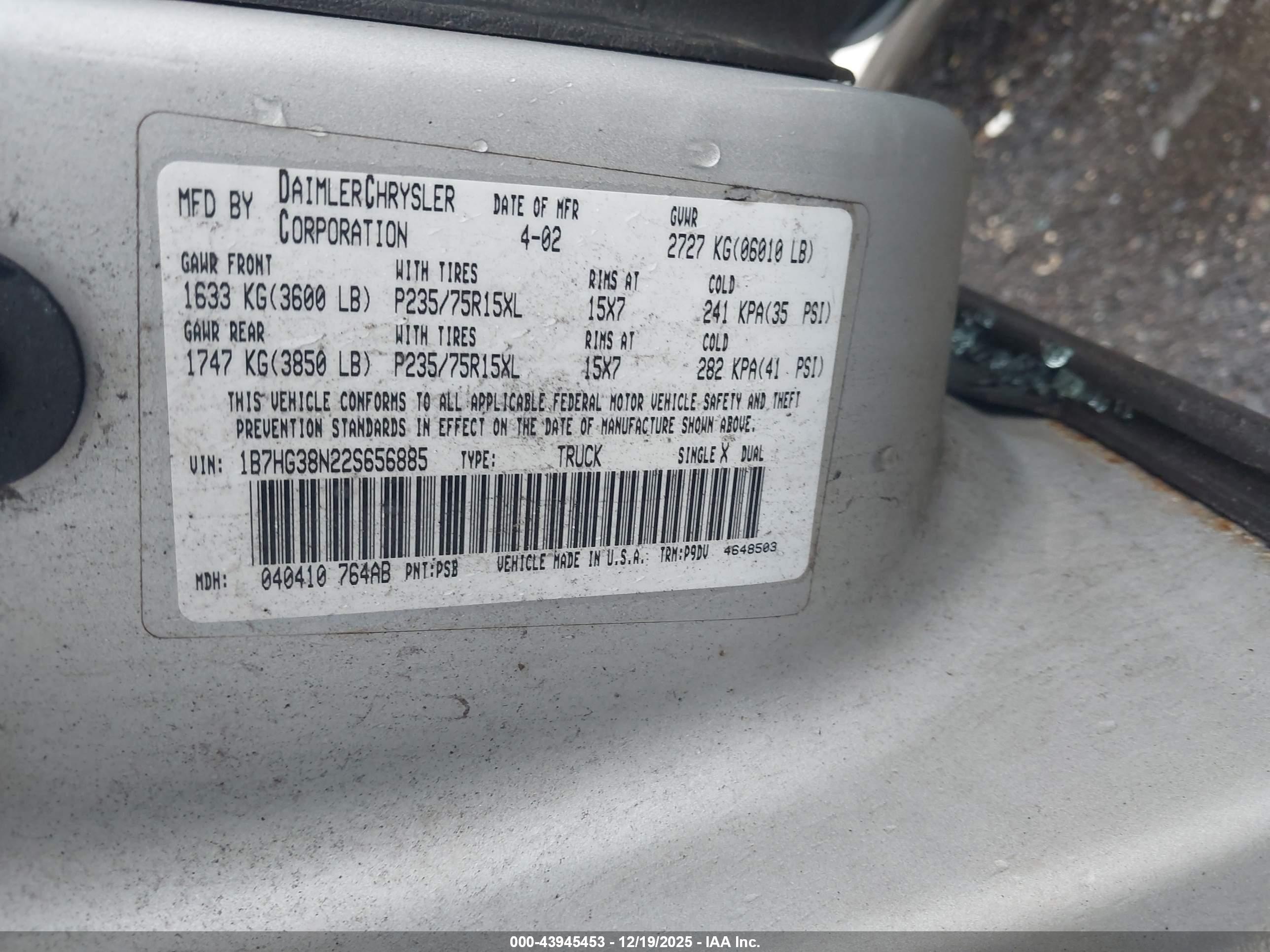 DODGE DAKOTA image 9
