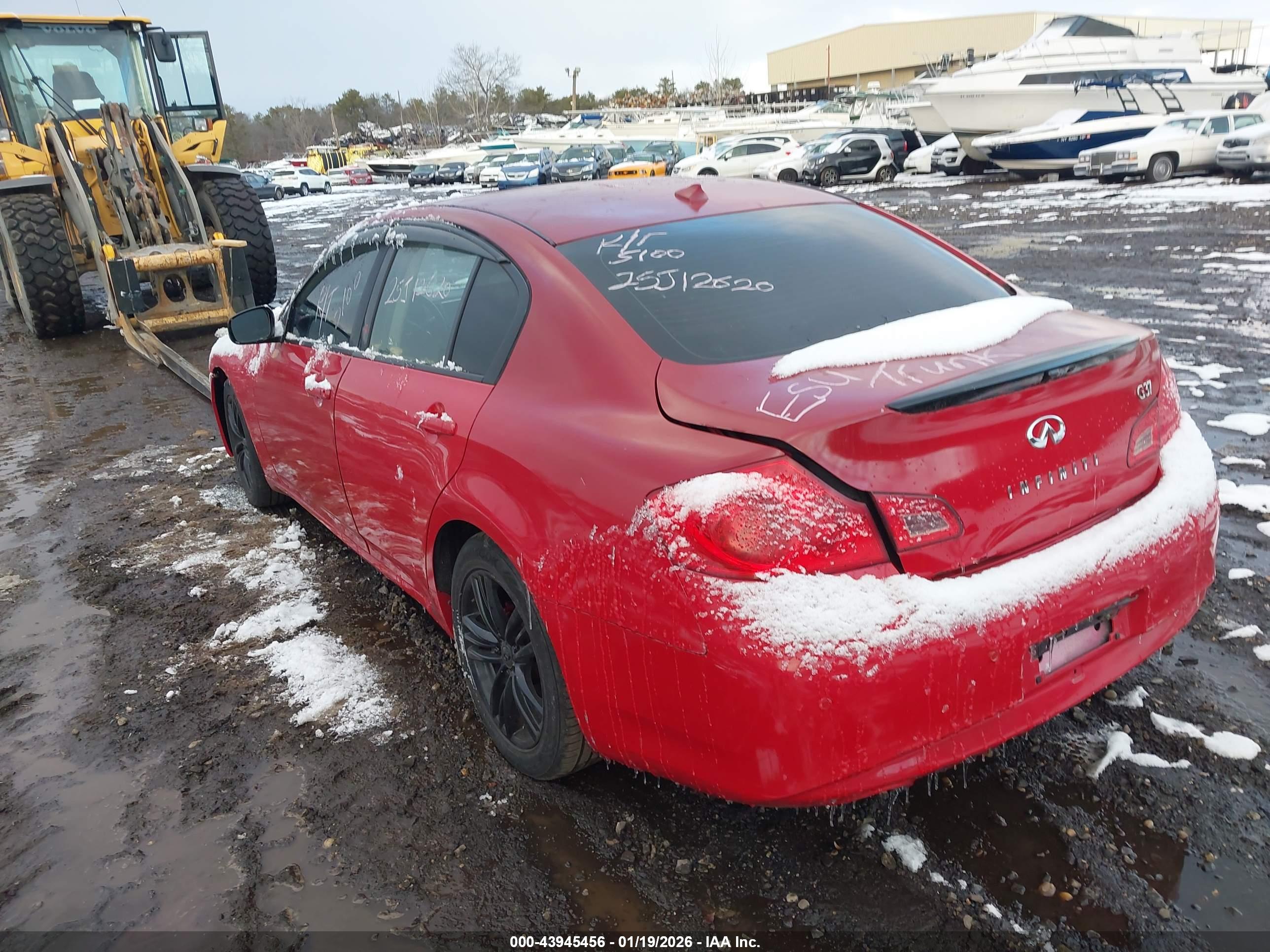 INFINITI G37 image 3