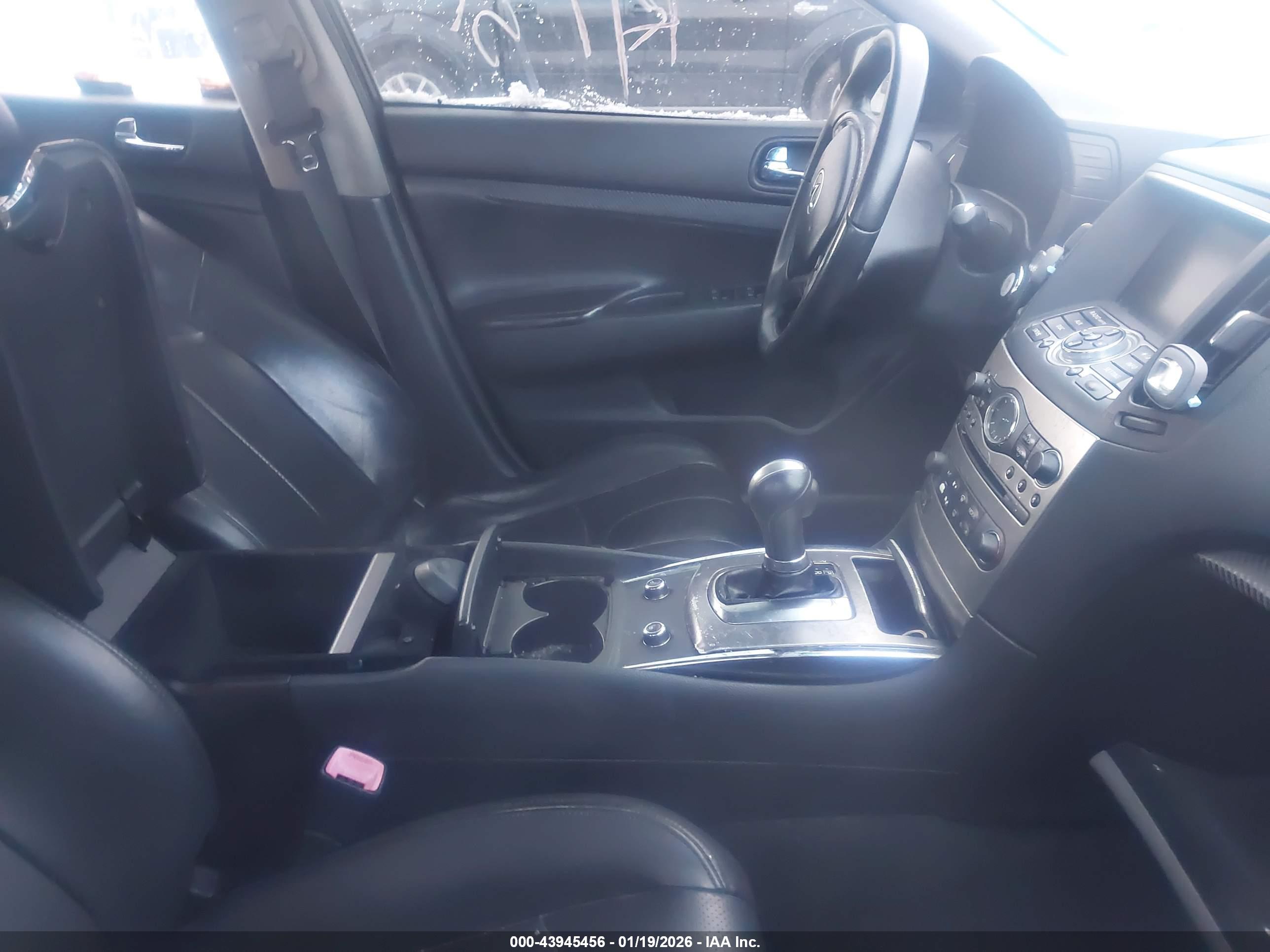 INFINITI G37 image 5