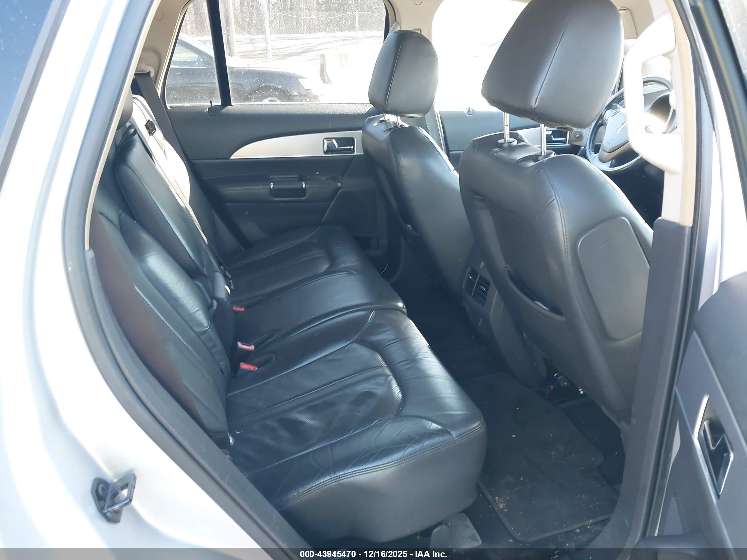 LINCOLN MKX image 8