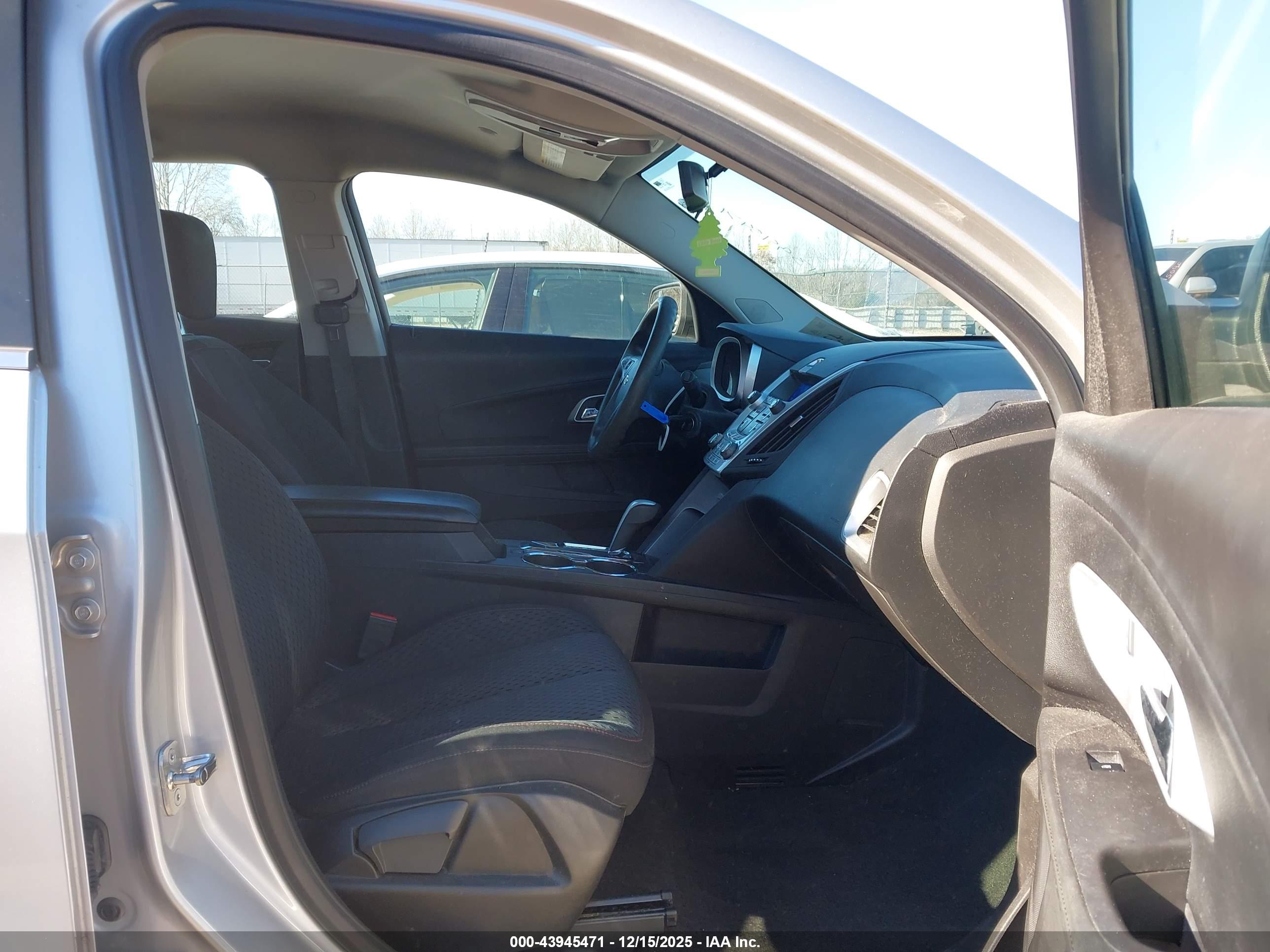 CHEVROLET EQUINOX image 5