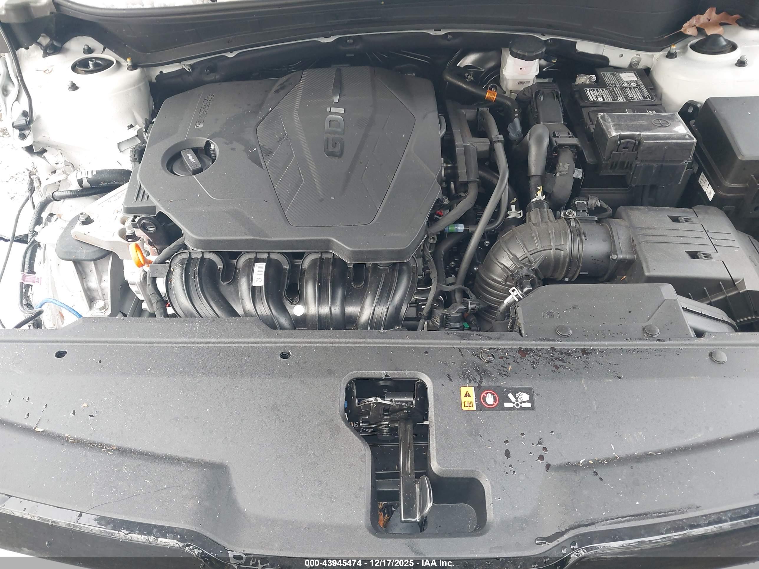 KIA SPORTAGE image 10