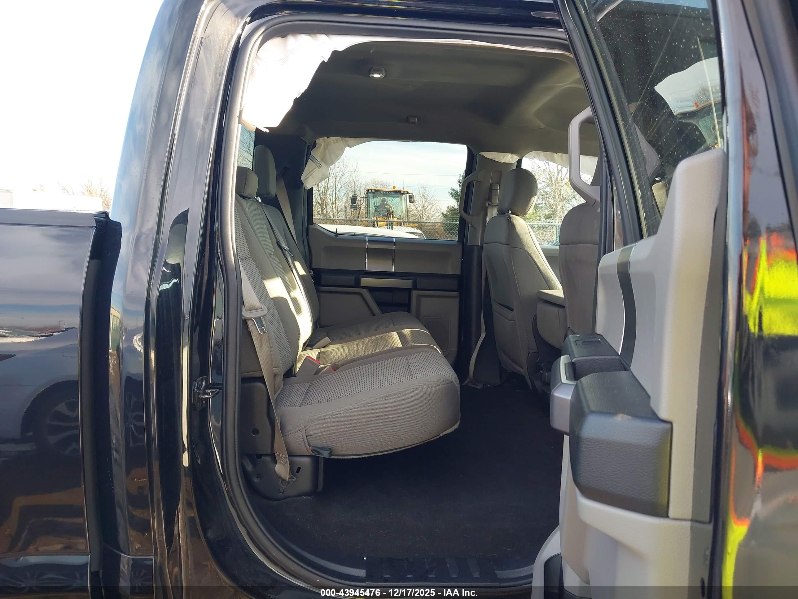 FORD F-150 image 8