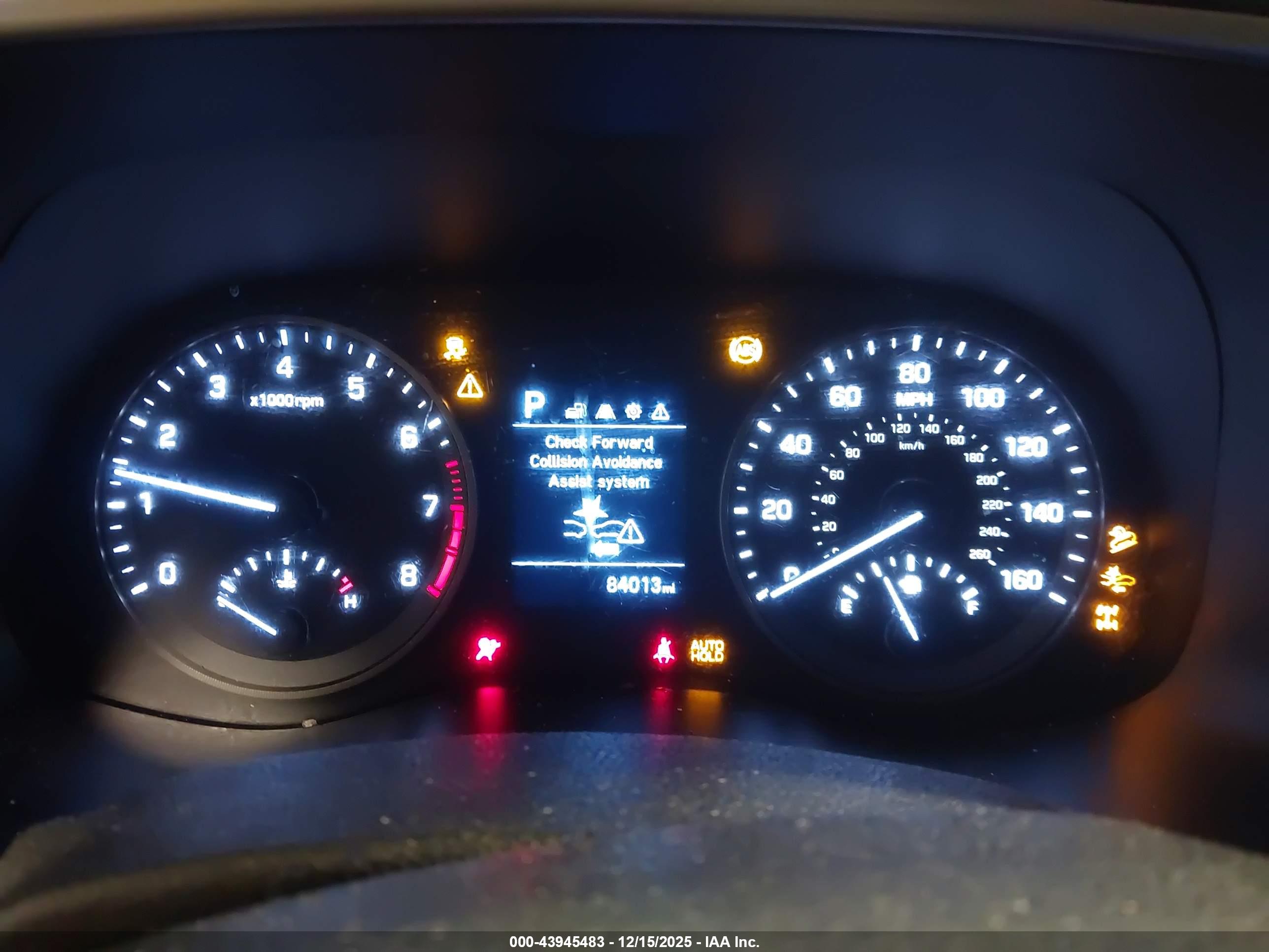 HYUNDAI TUCSON image 7