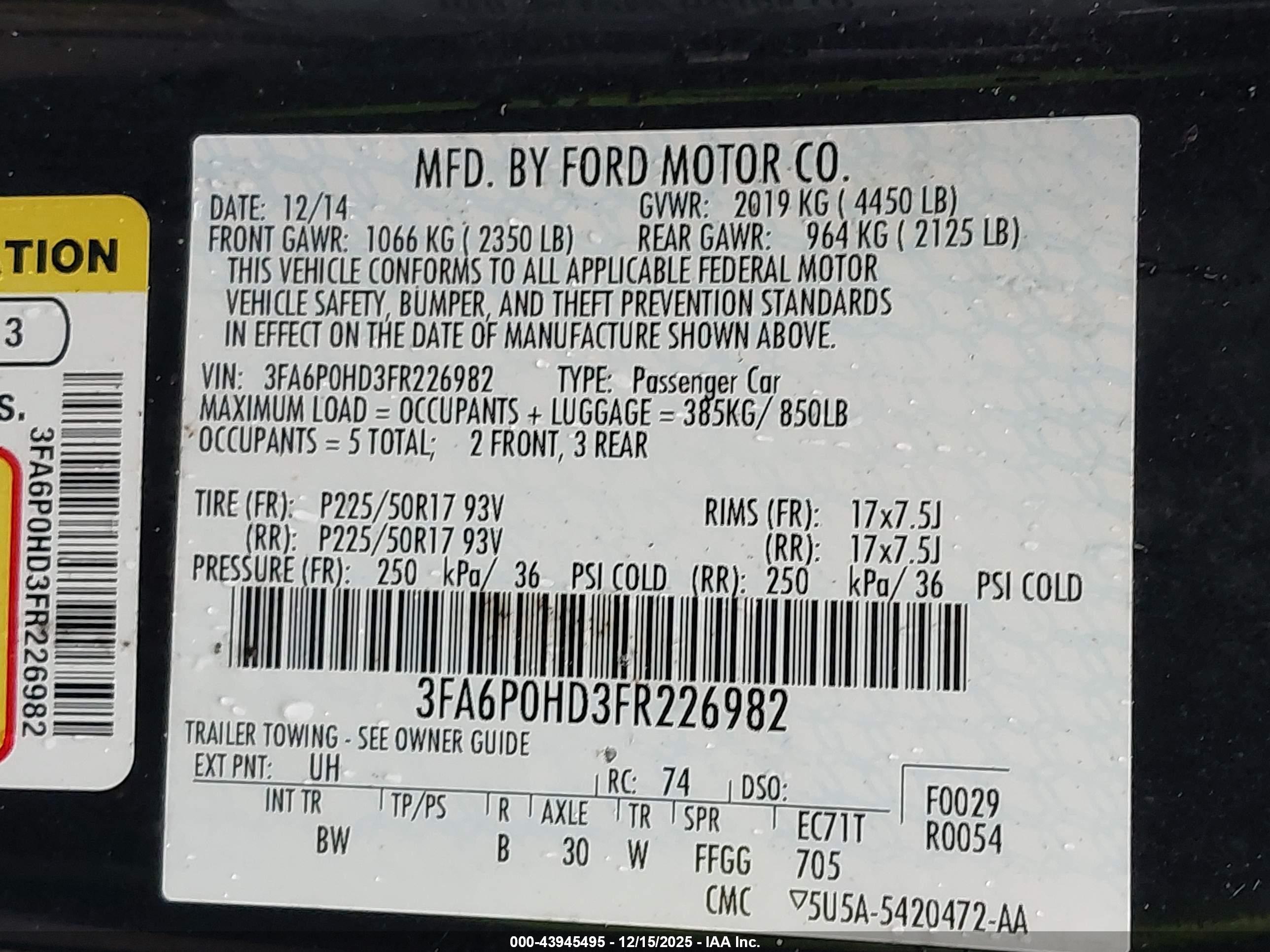 FORD FUSION image 9