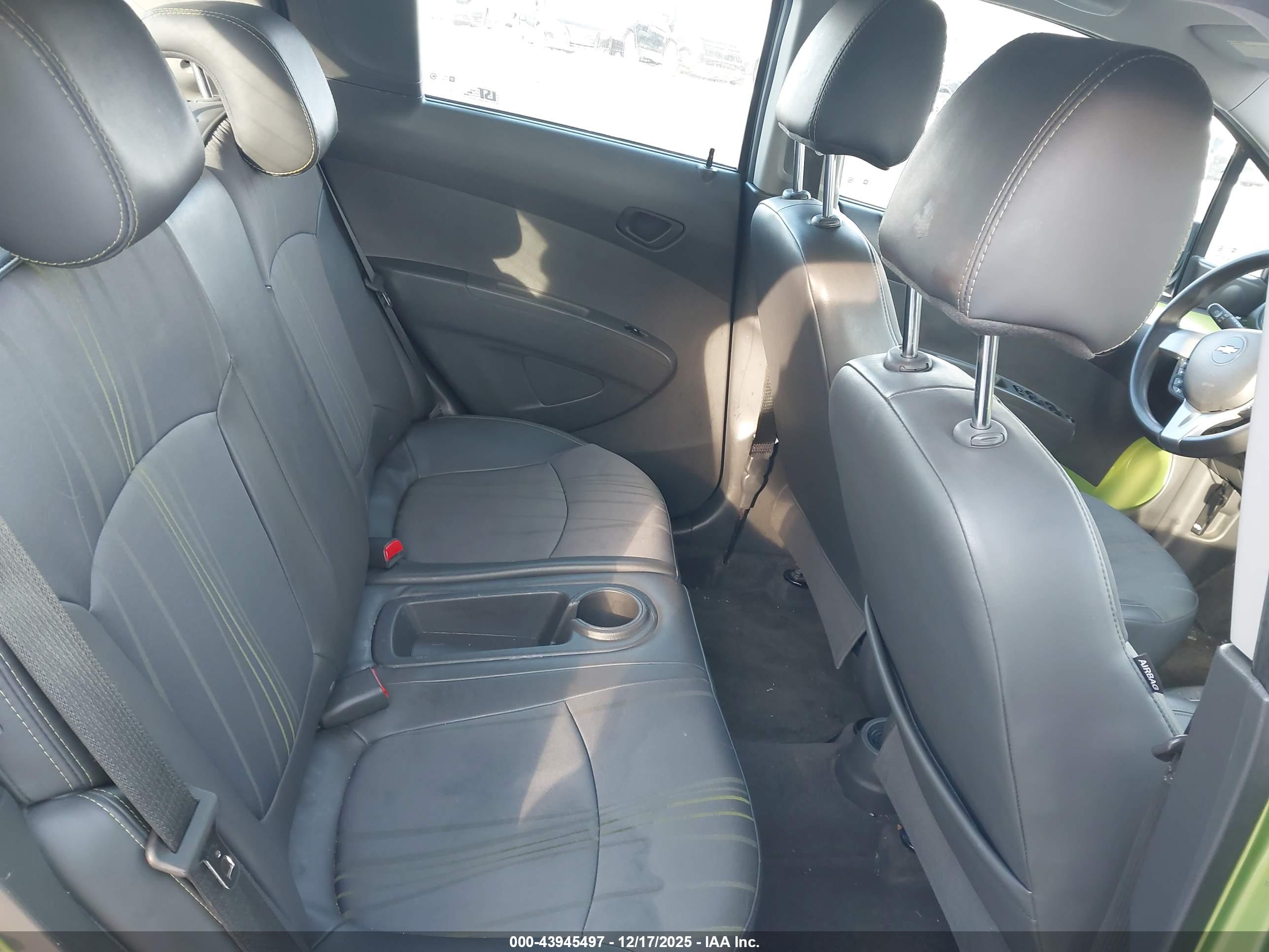 CHEVROLET SPARK image 8