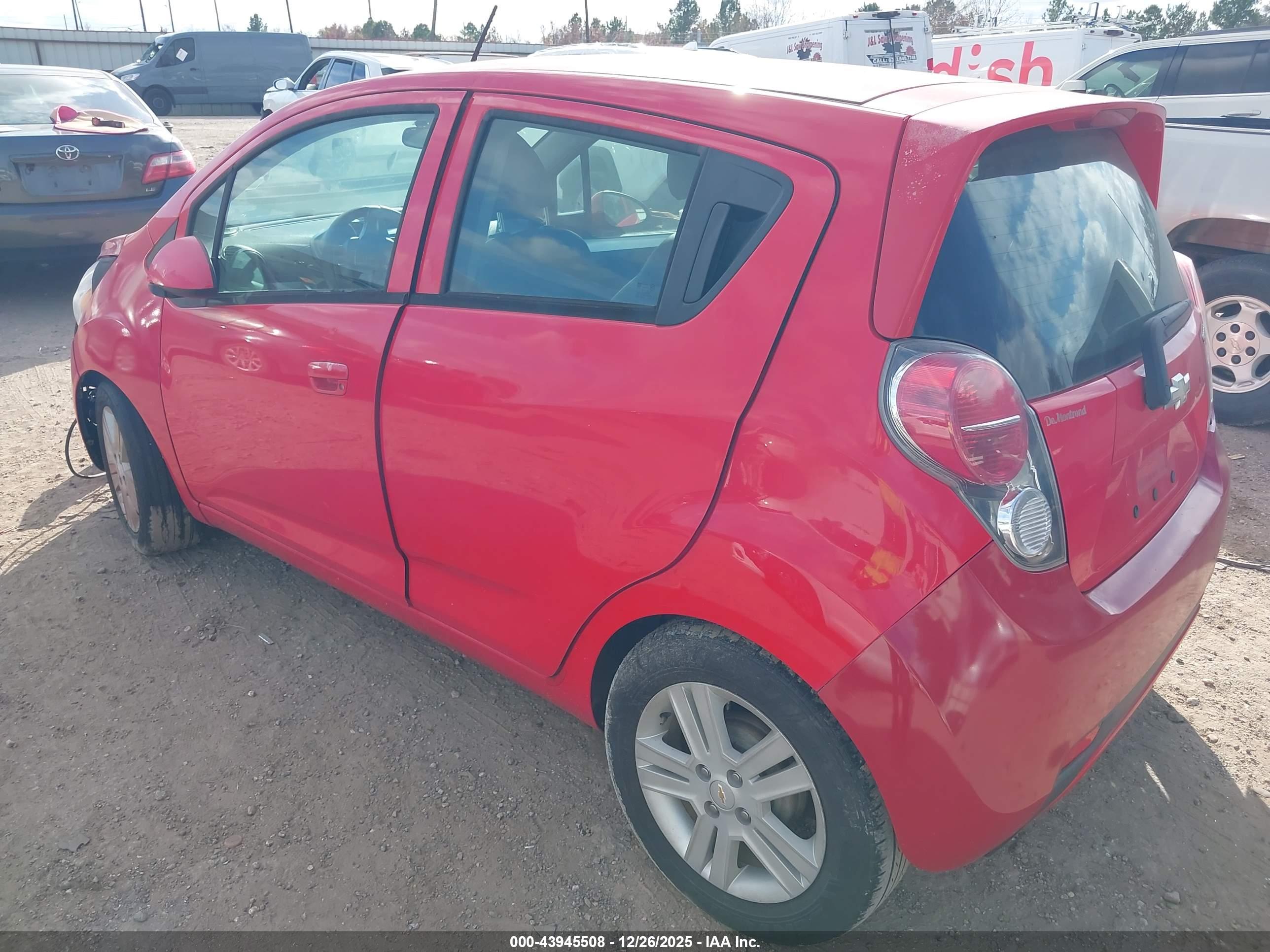 CHEVROLET SPARK image 3