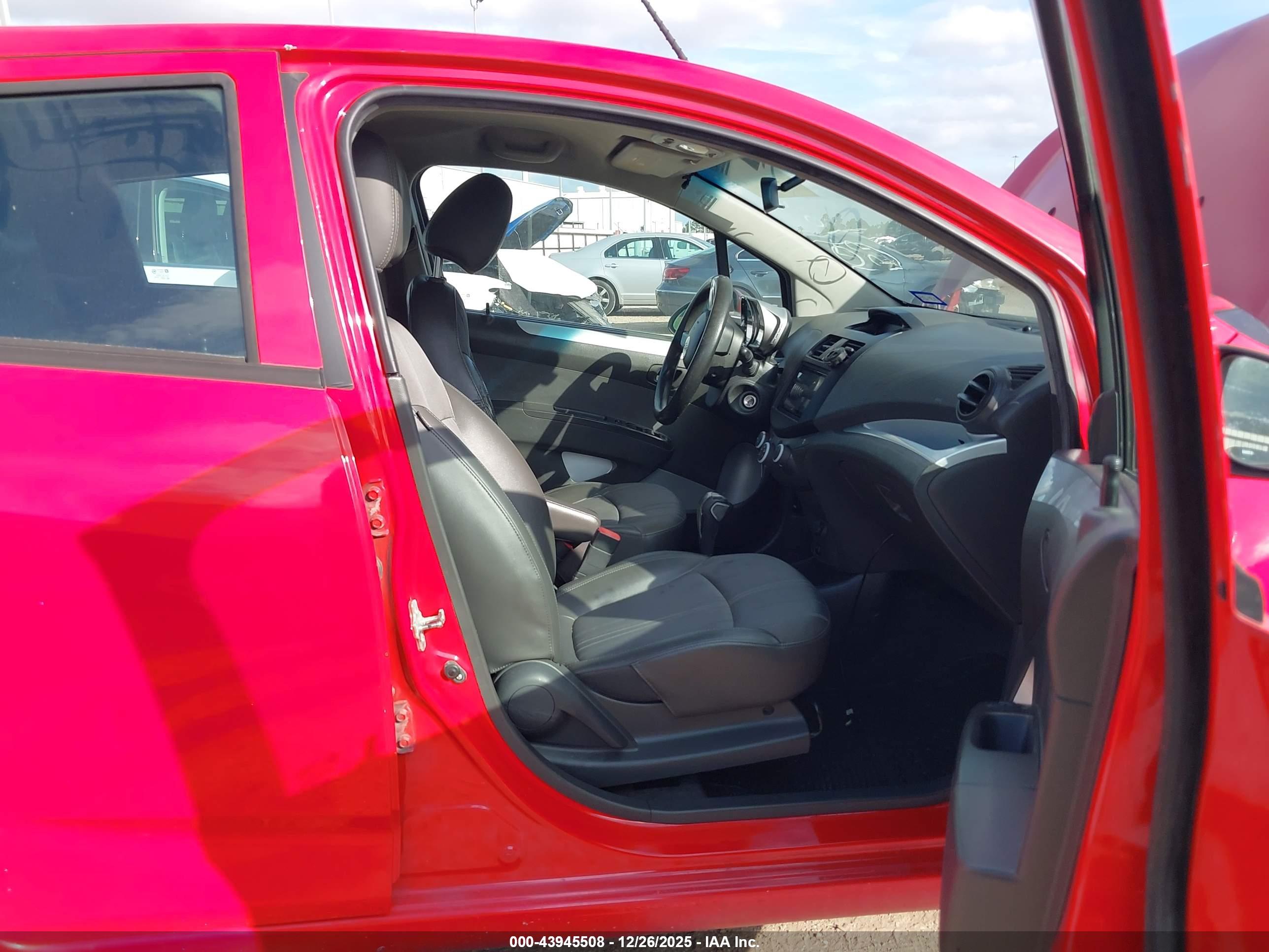 CHEVROLET SPARK image 5