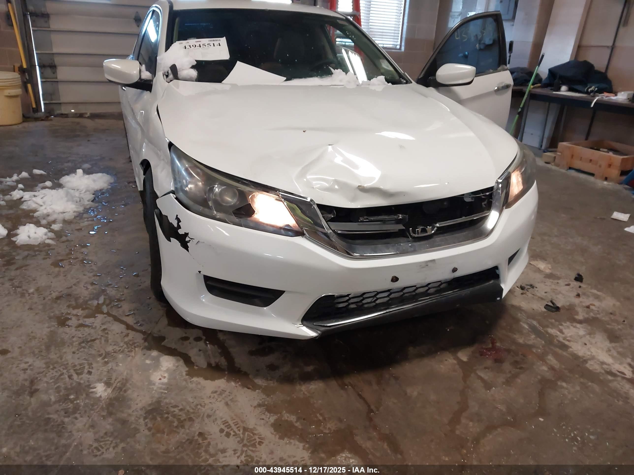 HONDA ACCORD image 6