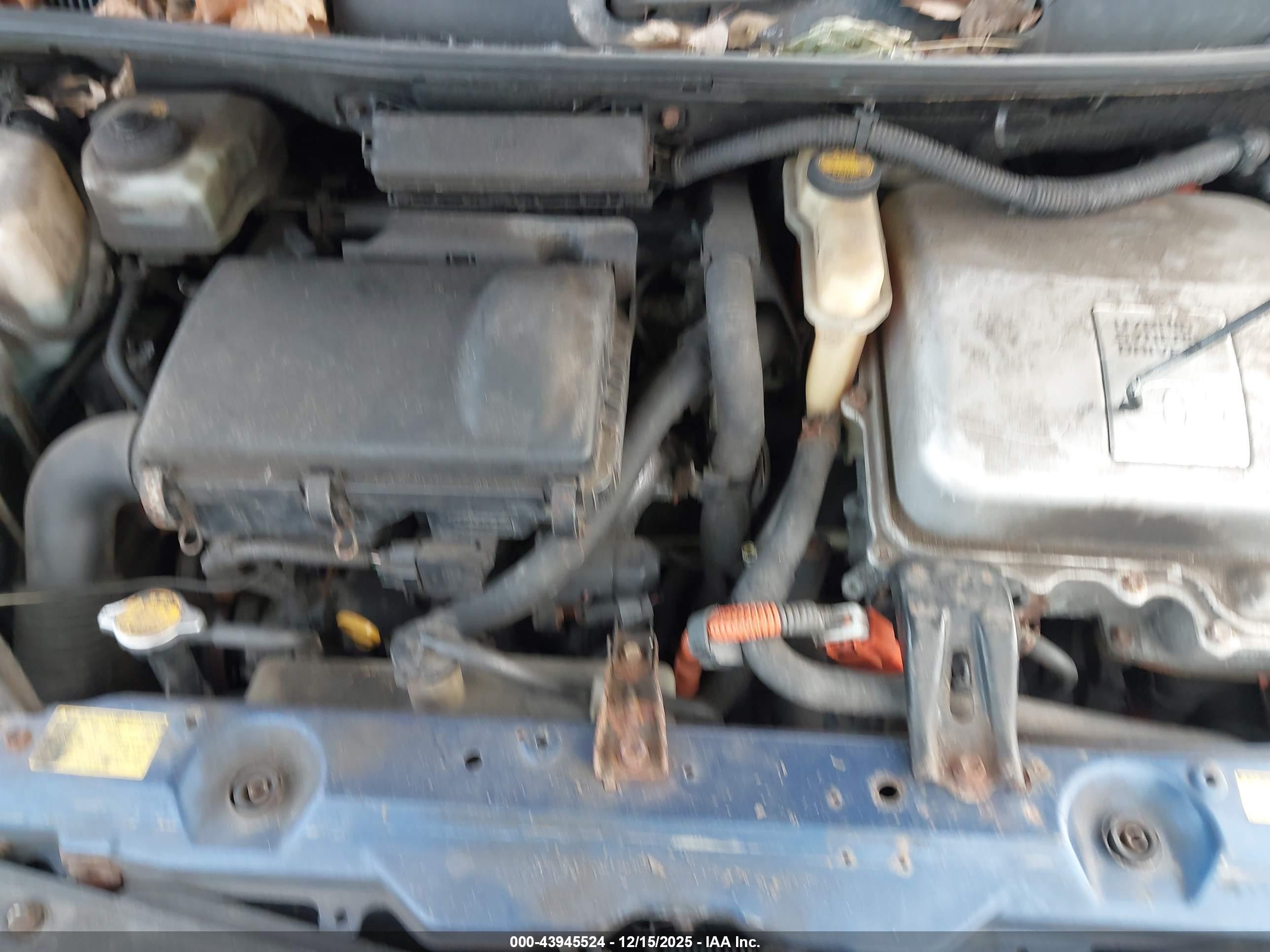 TOYOTA PRIUS image 10