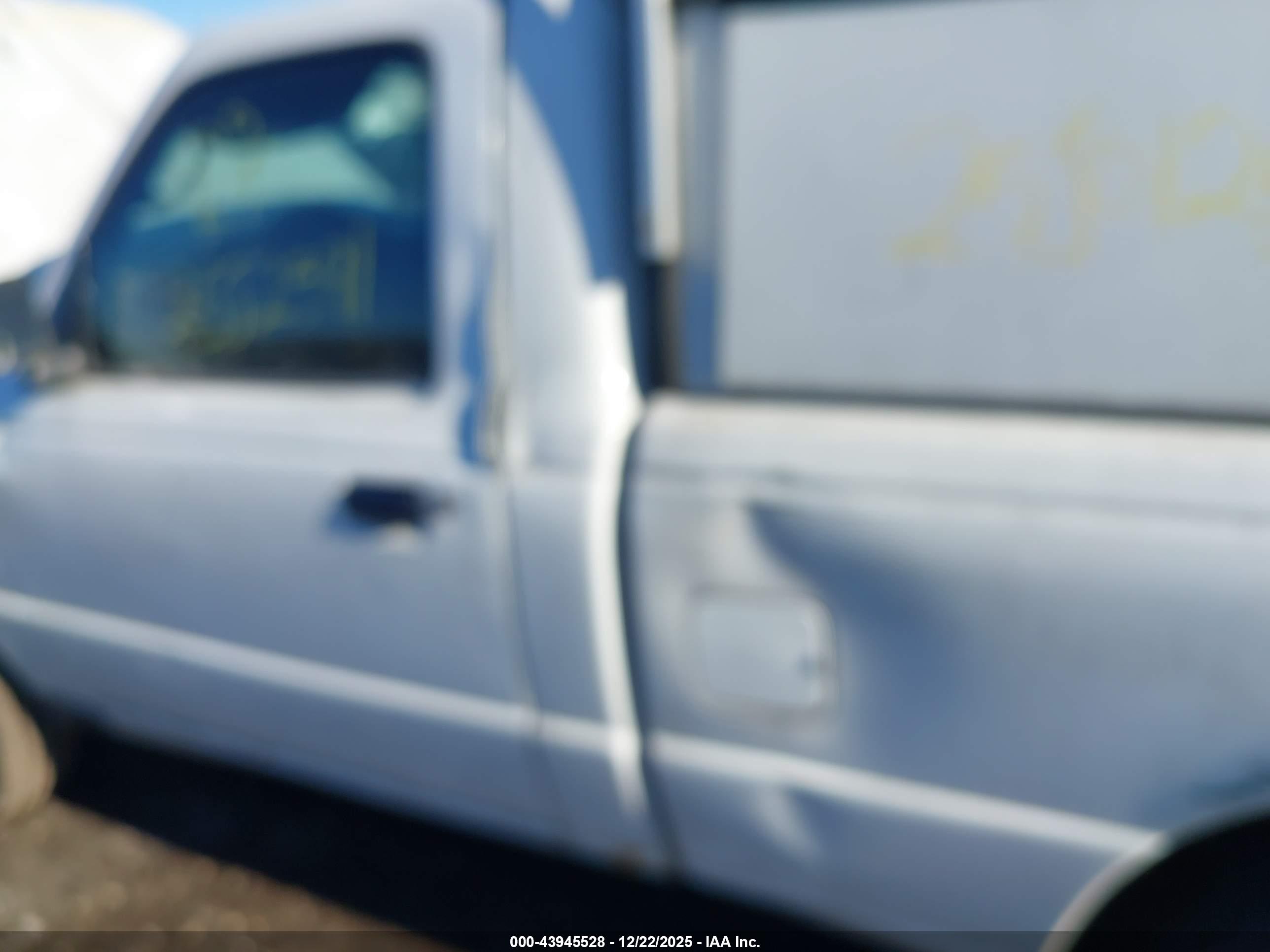 FORD RANGER image 6
