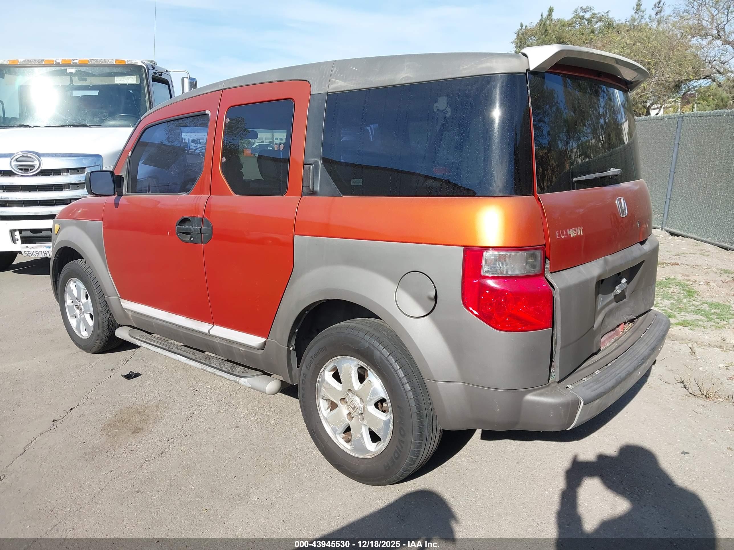 HONDA ELEMENT image 3