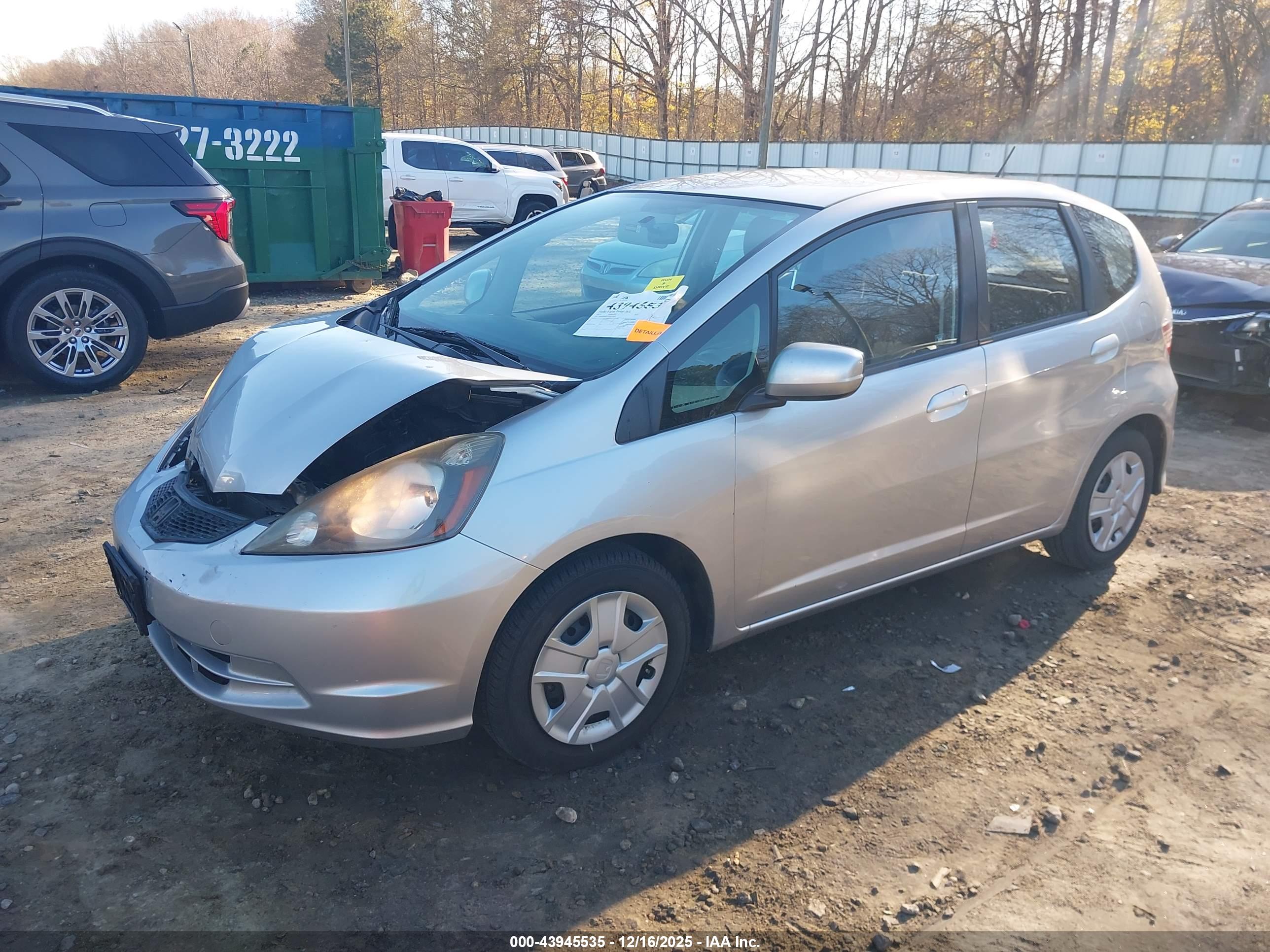HONDA FIT image 2
