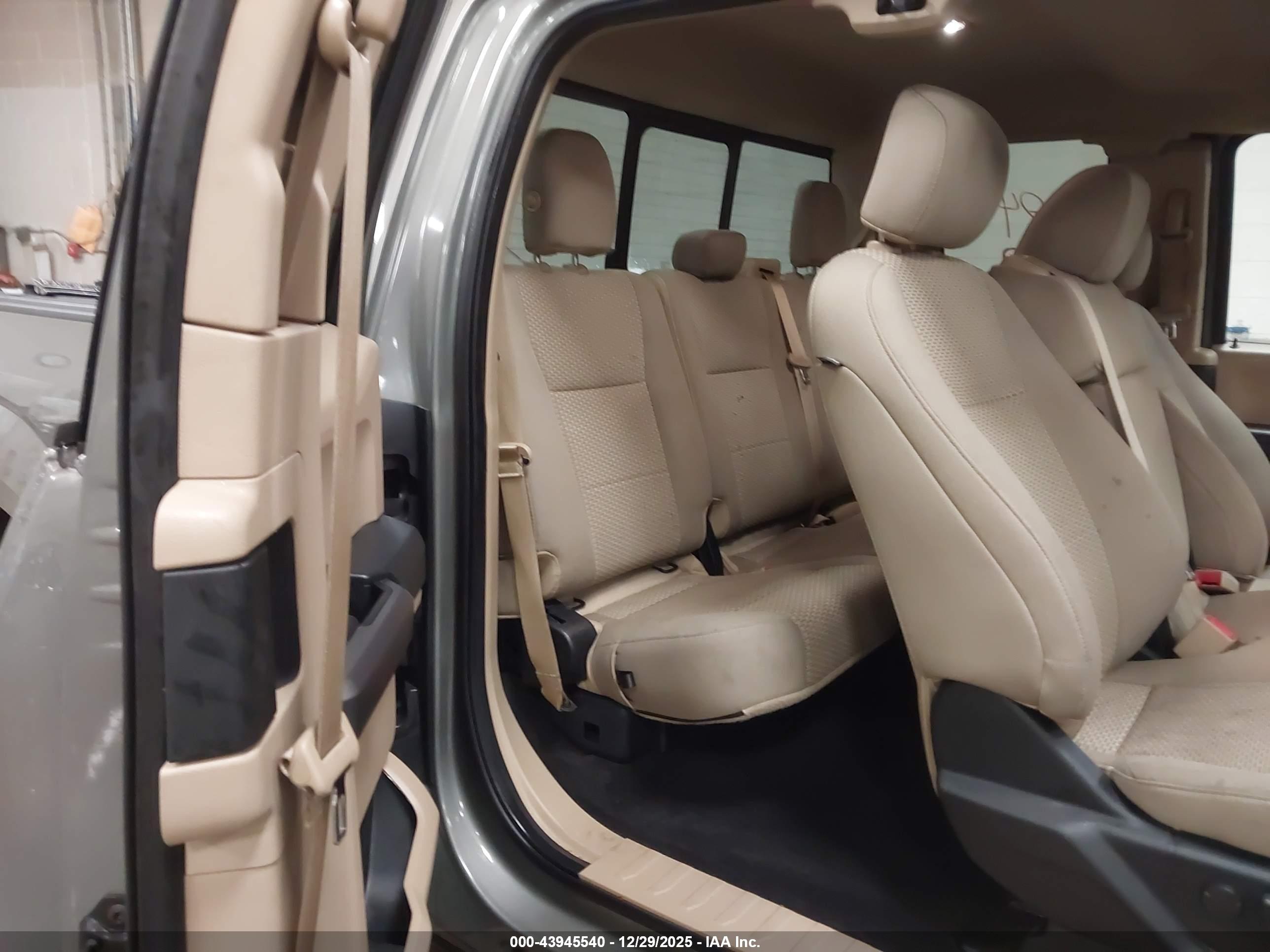 FORD F-150 image 8