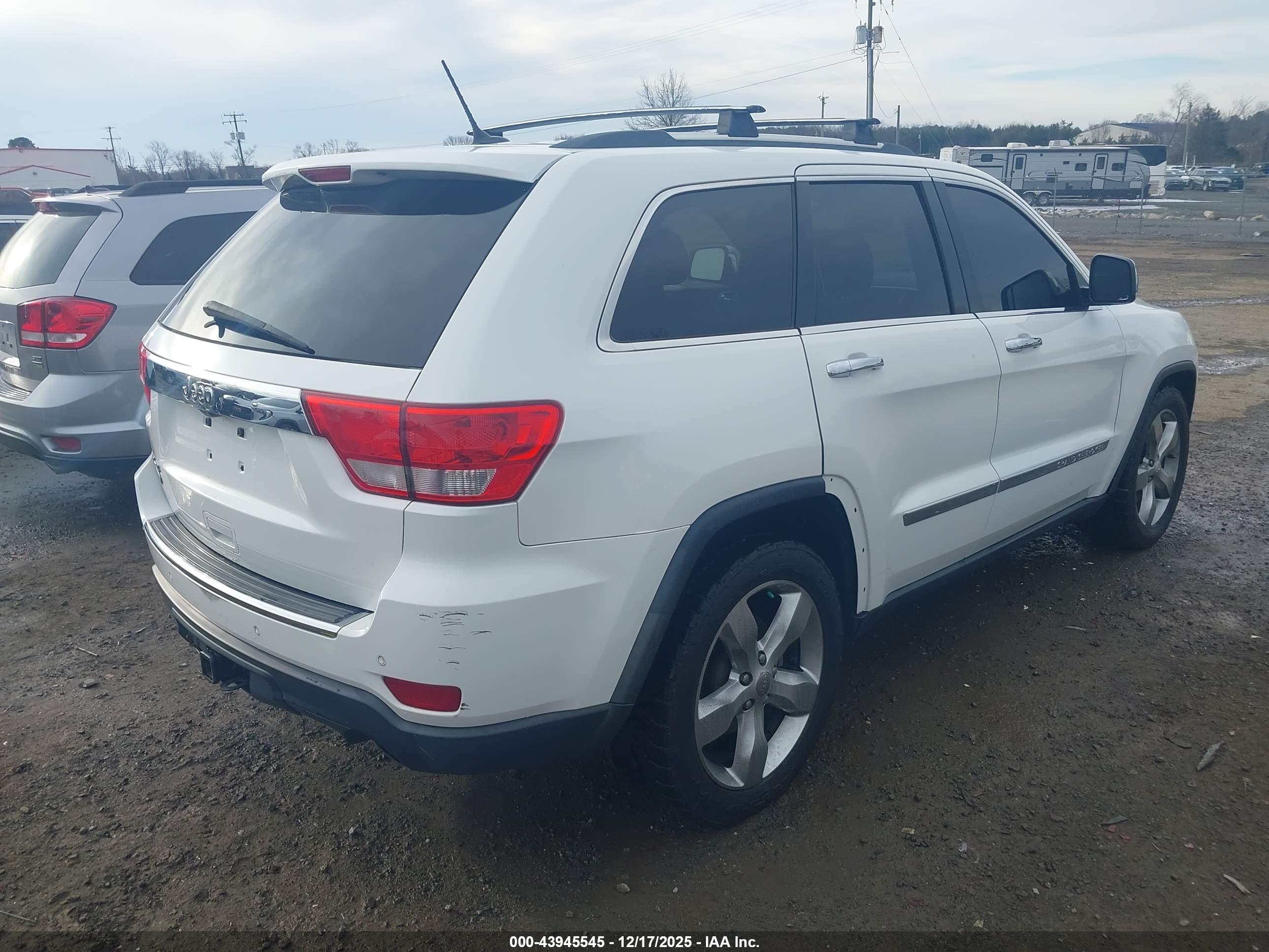 JEEP GRAND image 4
