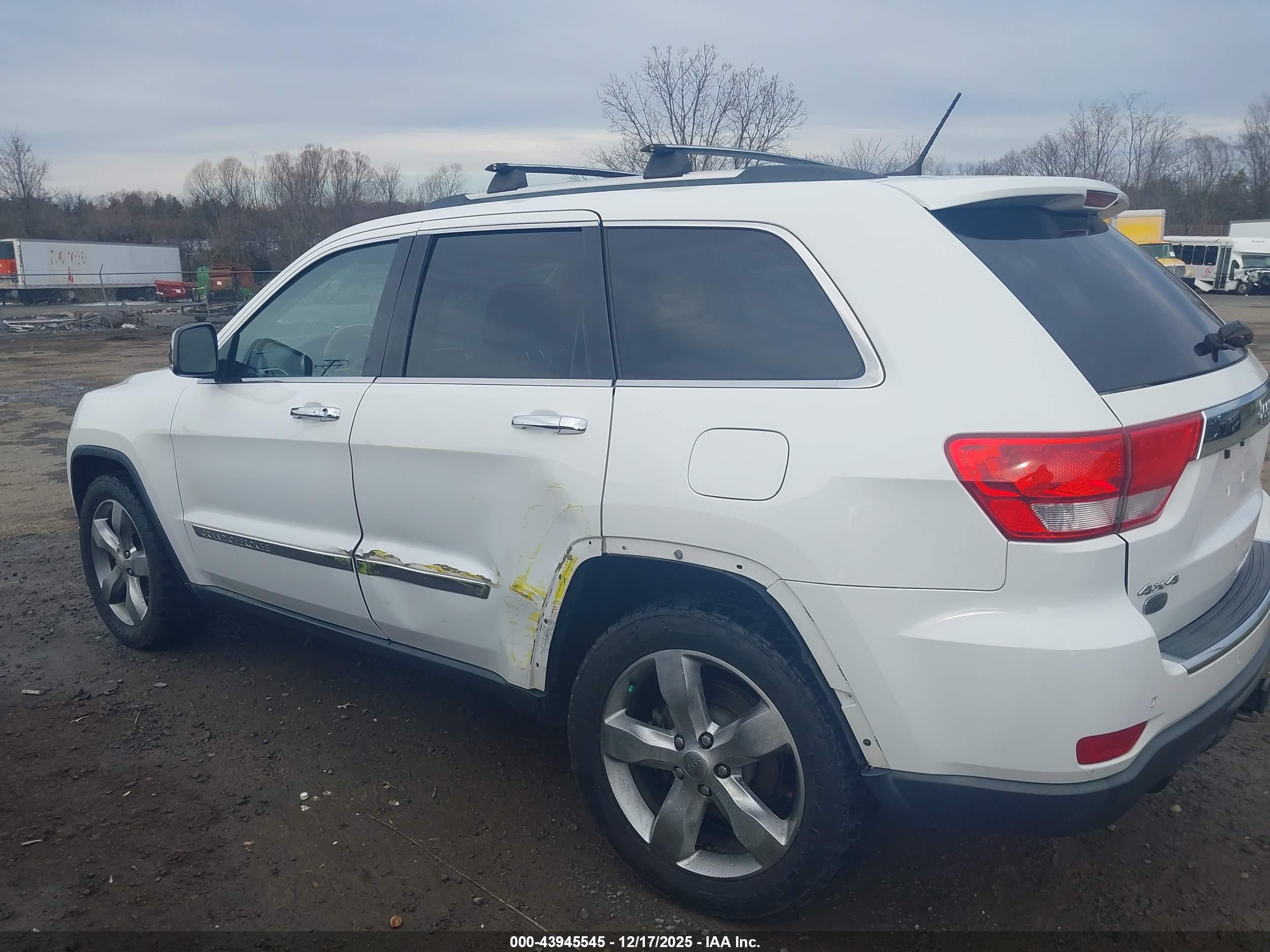 JEEP GRAND image 6