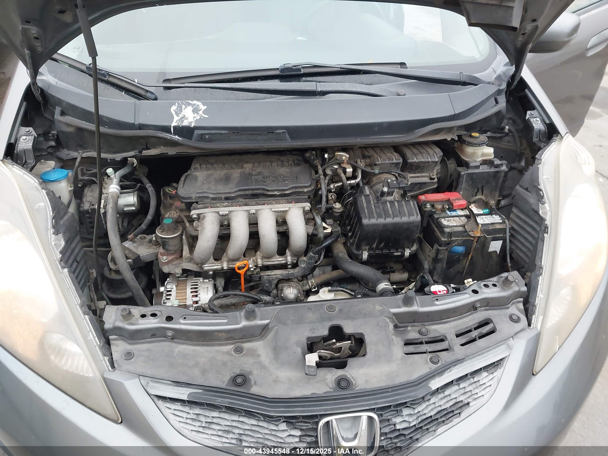 HONDA FIT image 10