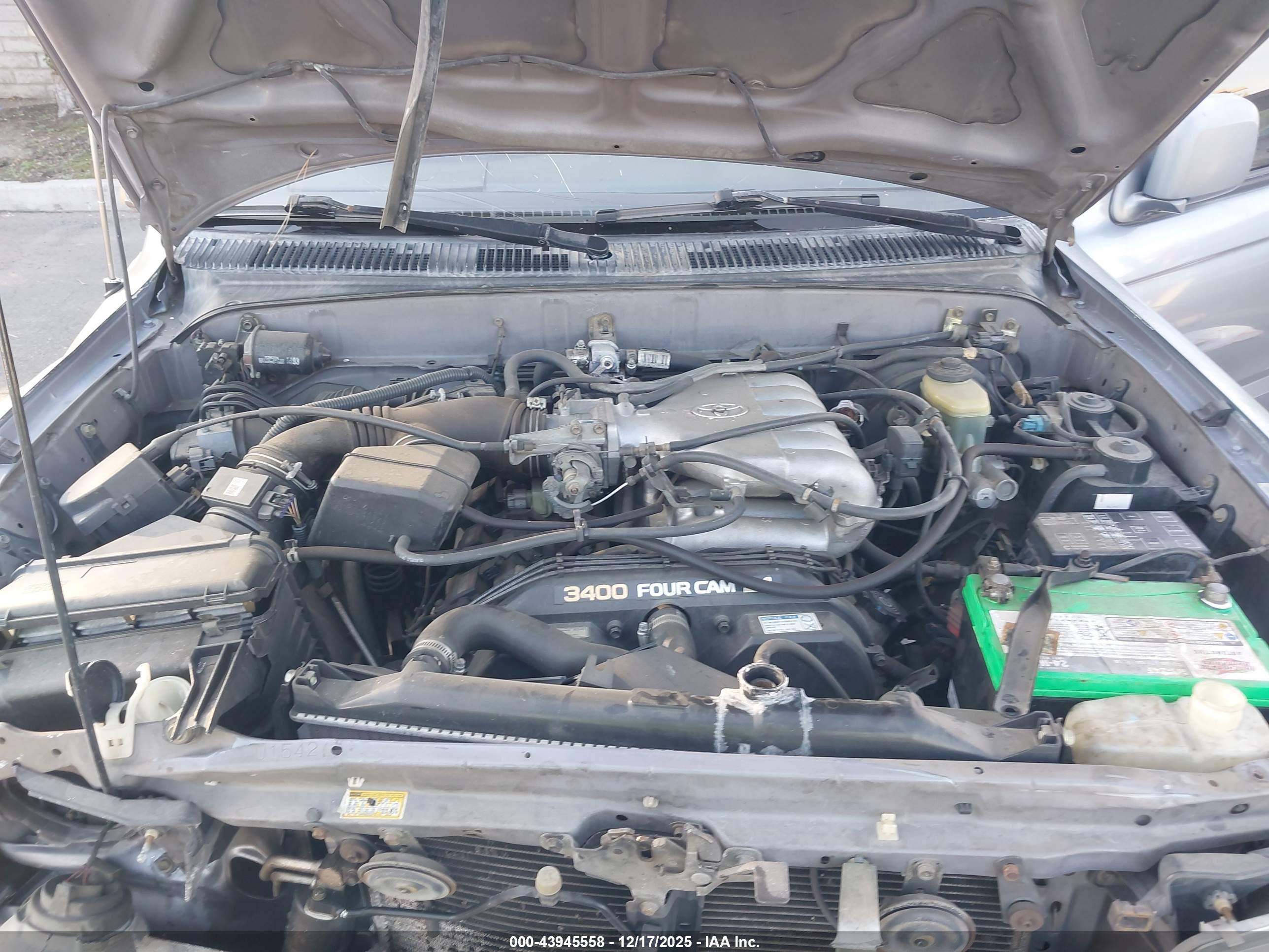 TOYOTA 4RUNNER image 10