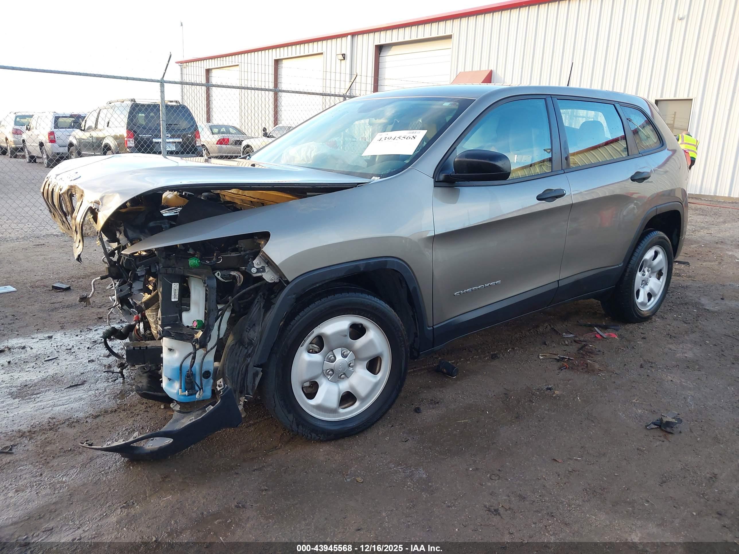 JEEP CHEROKEE image 2
