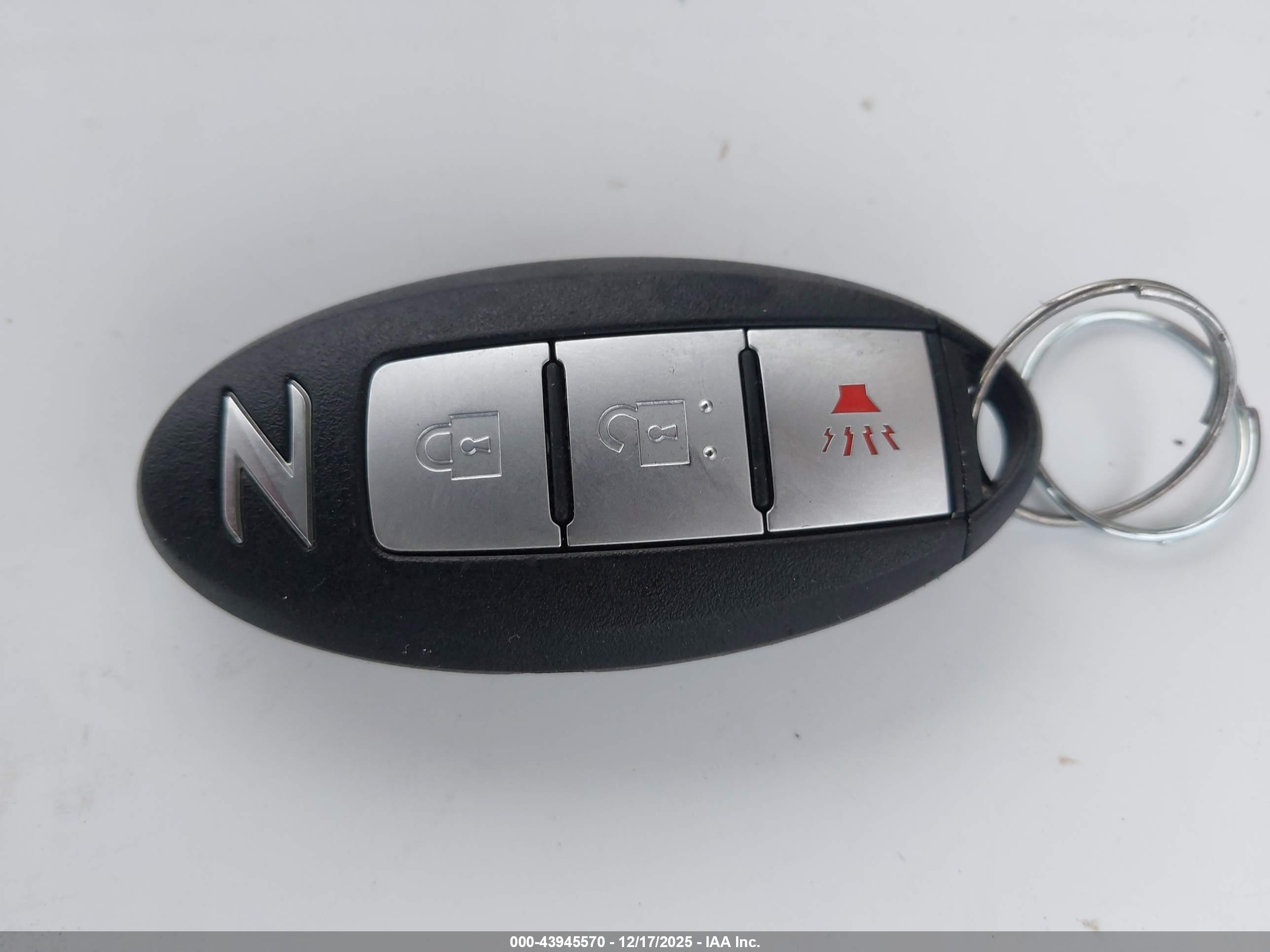 NISSAN 370Z image 11