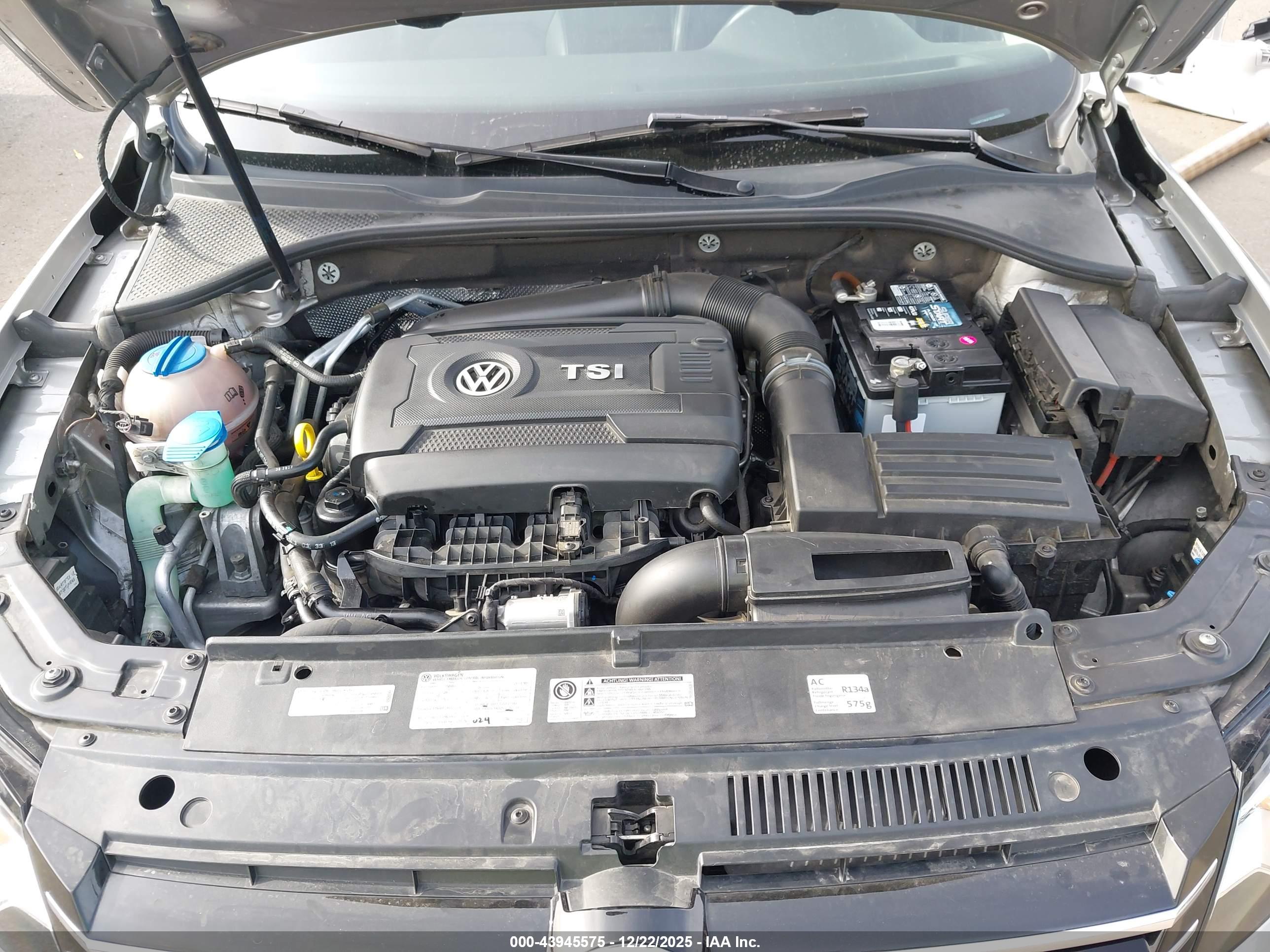 VOLKSWAGEN PASSAT image 10
