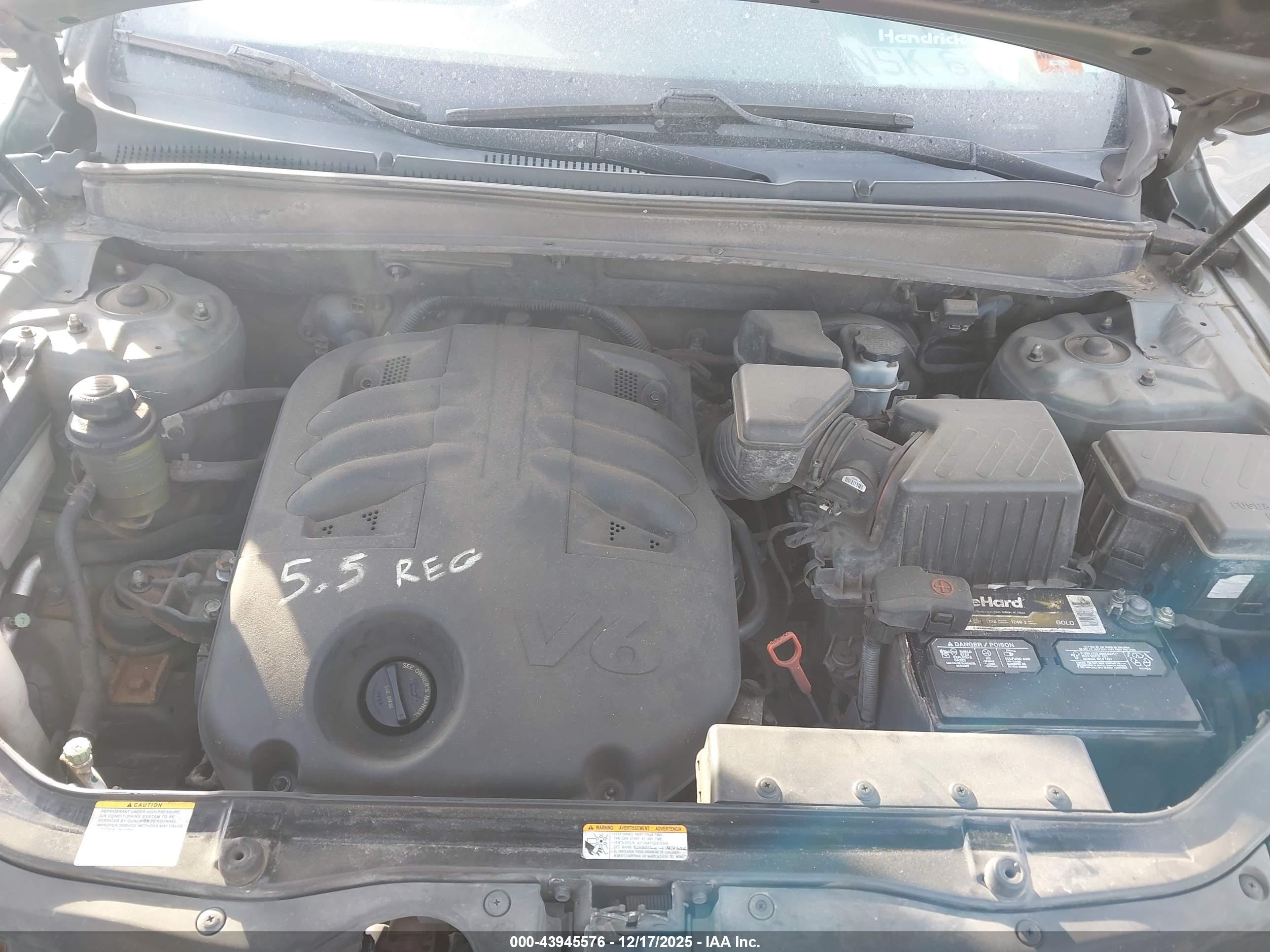 HYUNDAI SANTA image 10