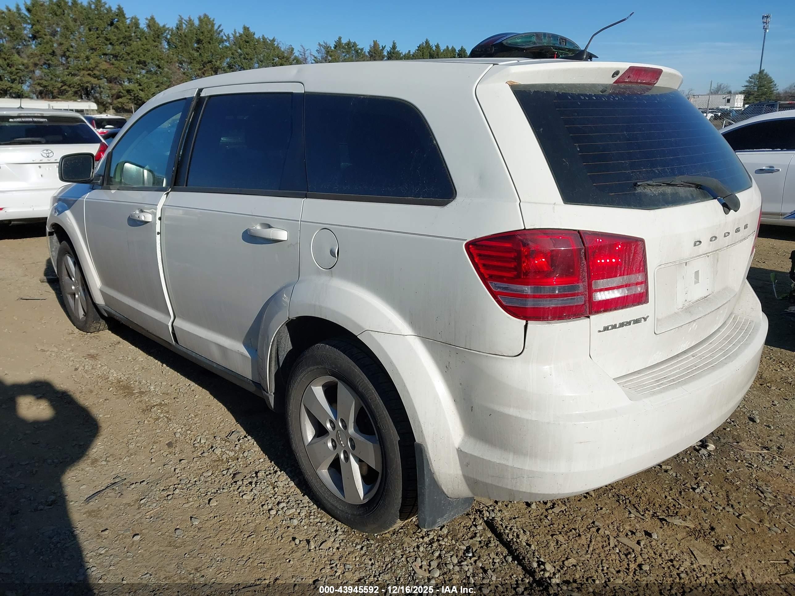 DODGE JOURNEY image 3