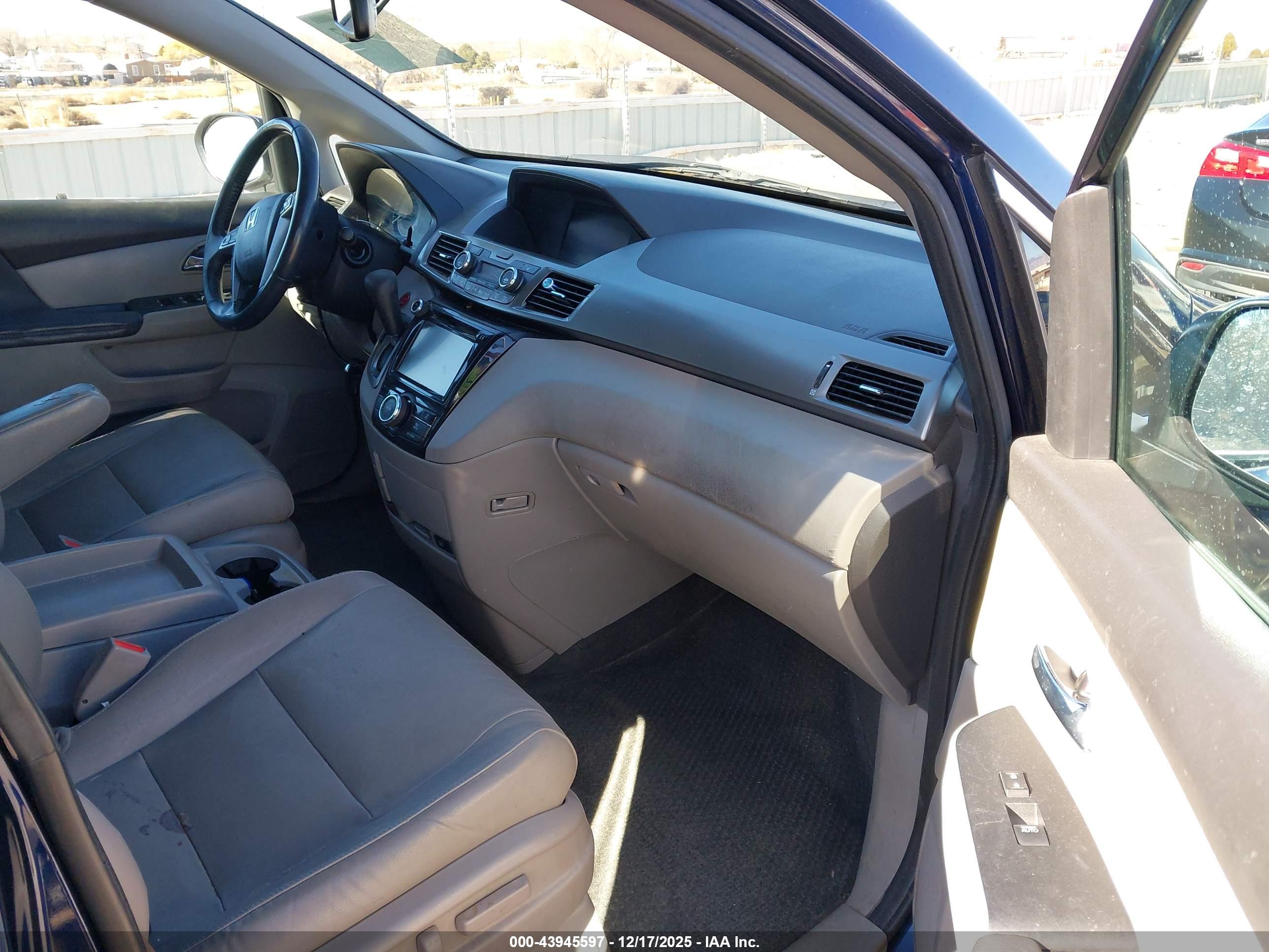 HONDA ODYSSEY image 5