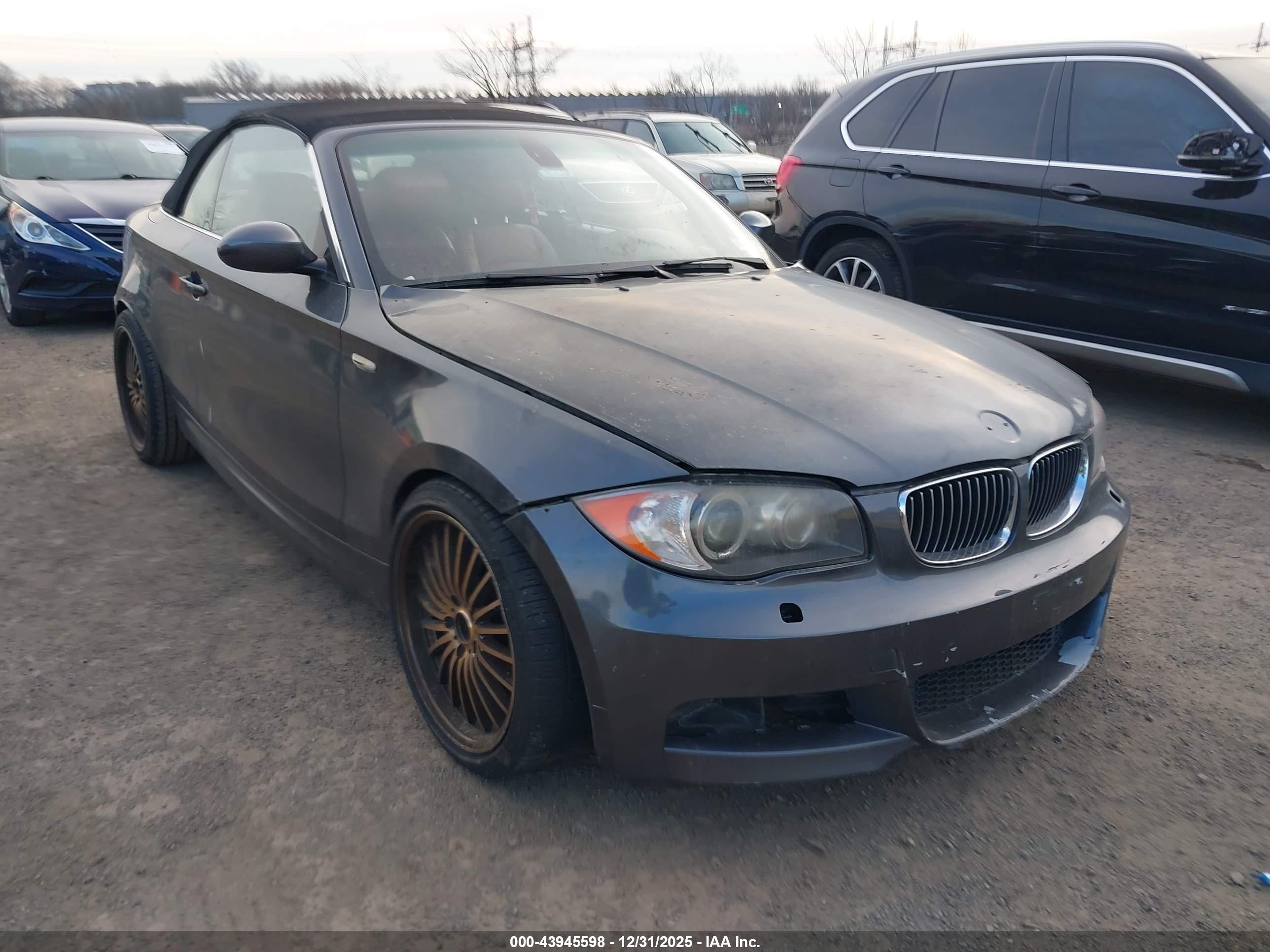 BMW 135I image 6