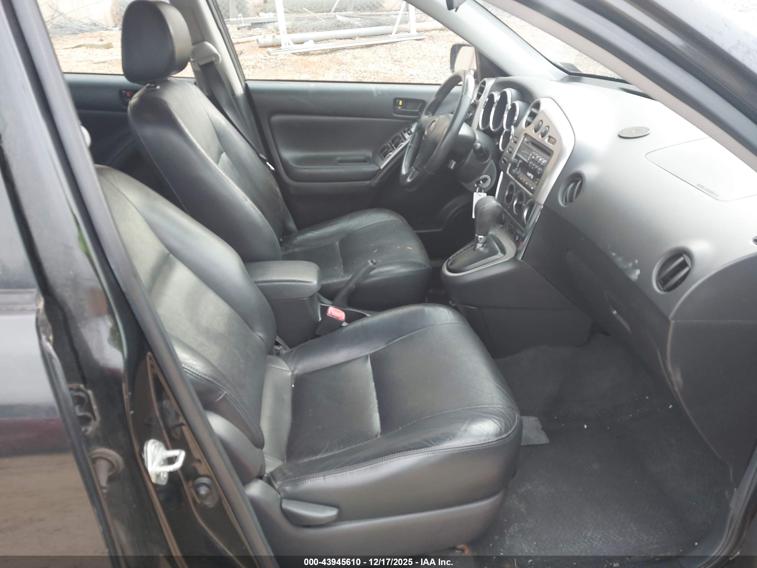 PONTIAC VIBE image 5